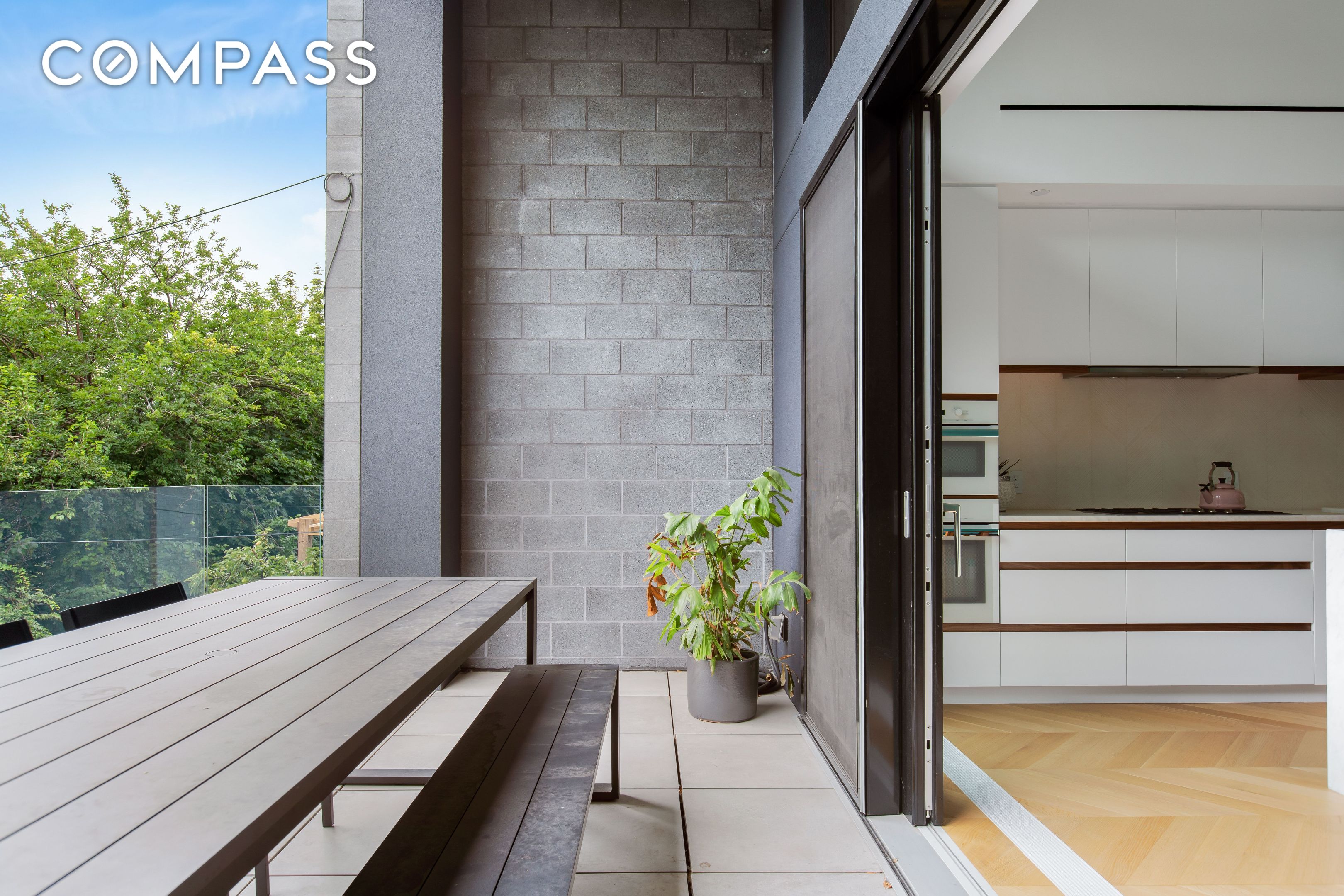 #9 photo, 42 Sharon Street, ブルックリン区 East Williamsburg , NY 11211