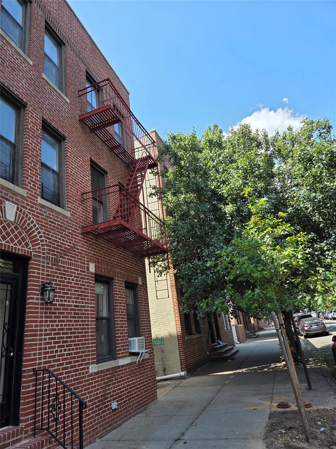 #2 photo, 48-42 41 Street, クイーンズ区 Sunnyside , NY 11104