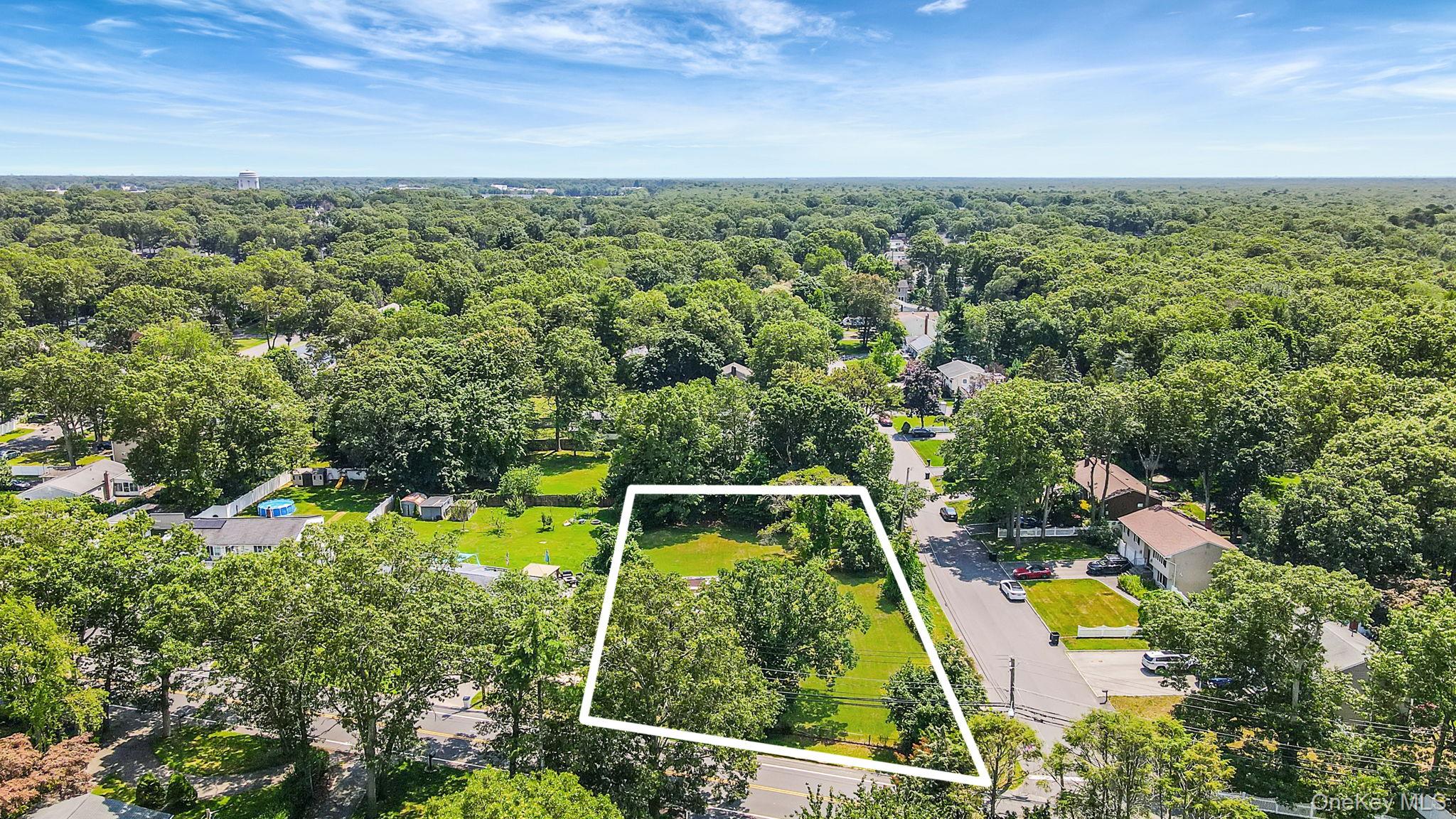 #6 photo, 318 A Johnson Avenue, Ronkonkoma , NY 11779