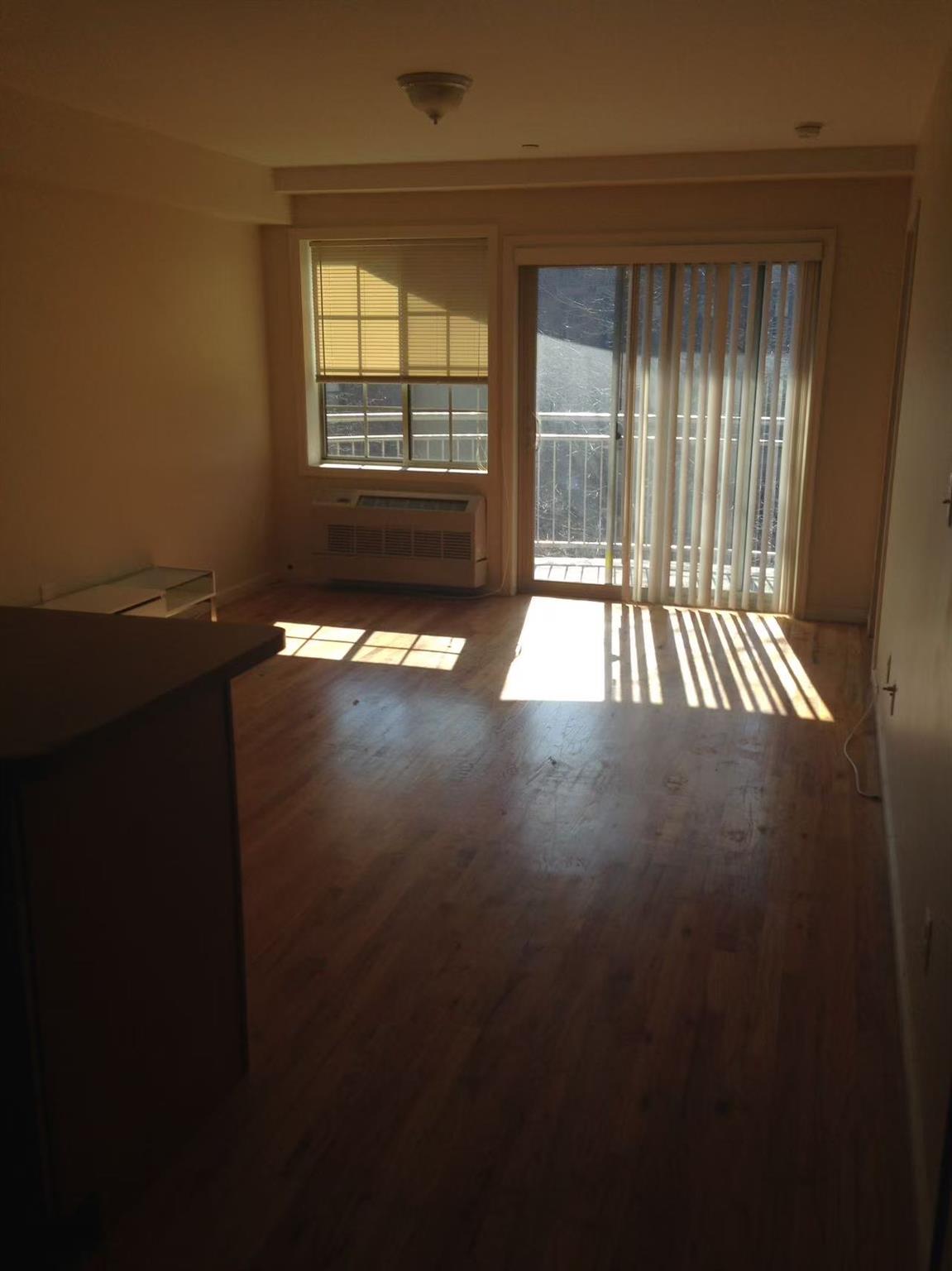 #10 photo, 4207 Kissena Boulevard, クイーンズ区 Flushing , NY 11355