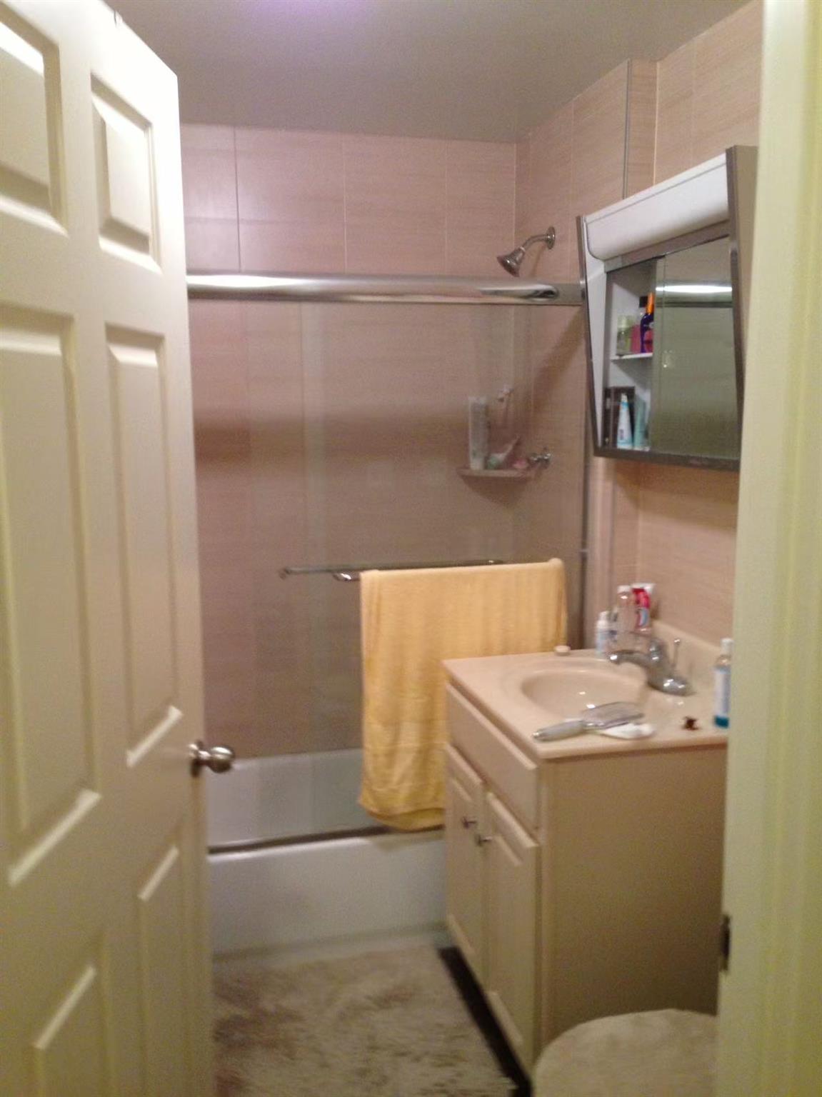 #11 photo, 4207 Kissena Boulevard, クイーンズ区 Flushing , NY 11355