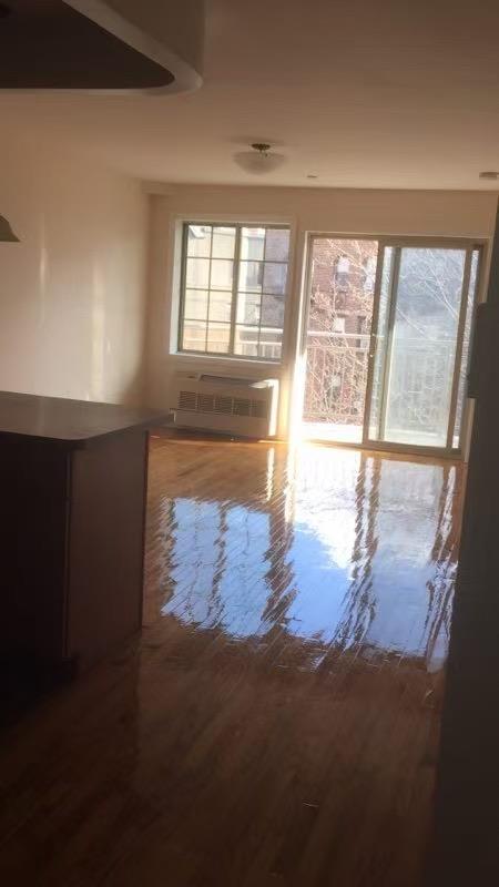 #16 photo, 4207 Kissena Boulevard, クイーンズ区 Flushing , NY 11355