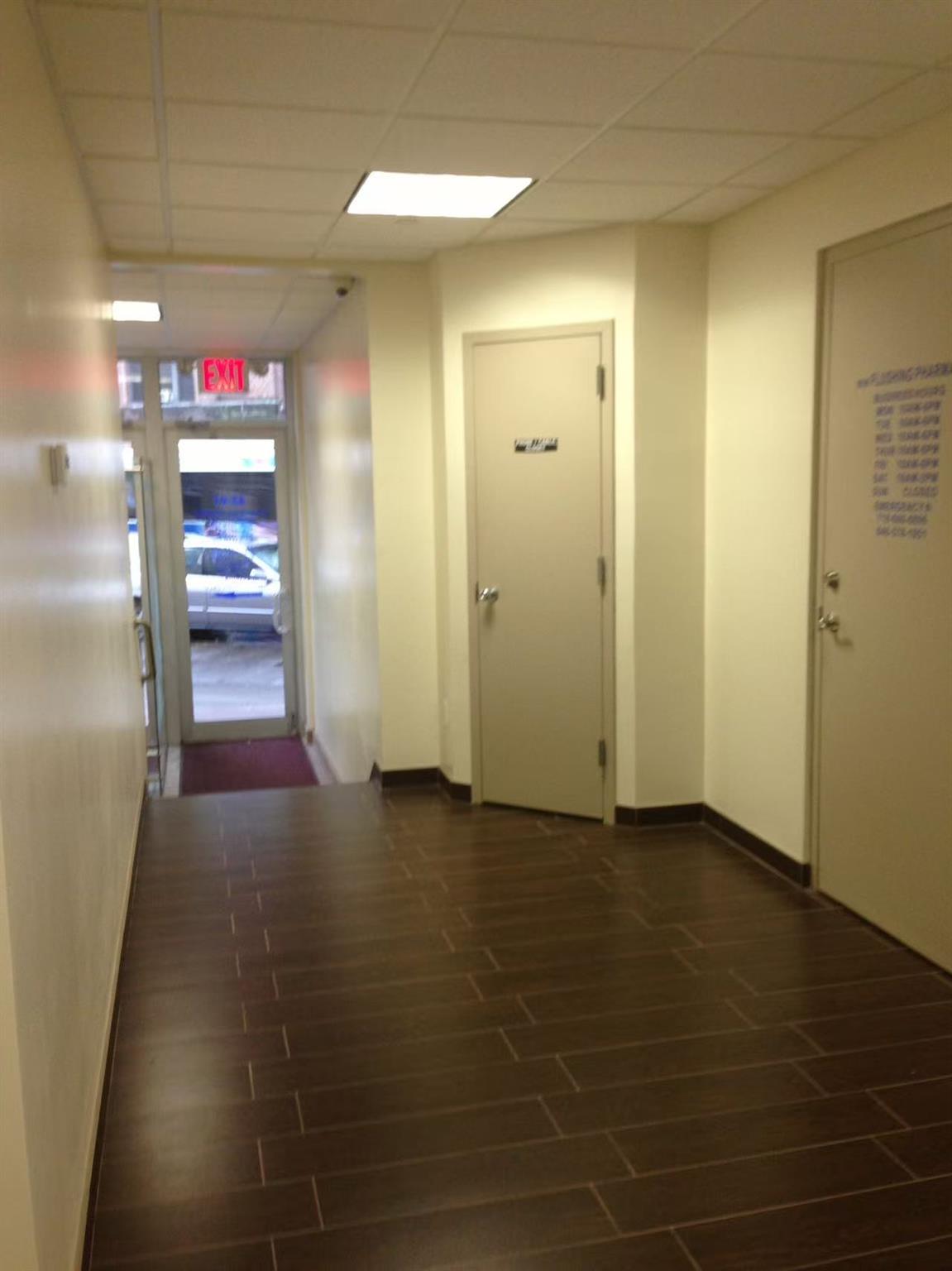 #3 photo, 4207 Kissena Boulevard, クイーンズ区 Flushing , NY 11355