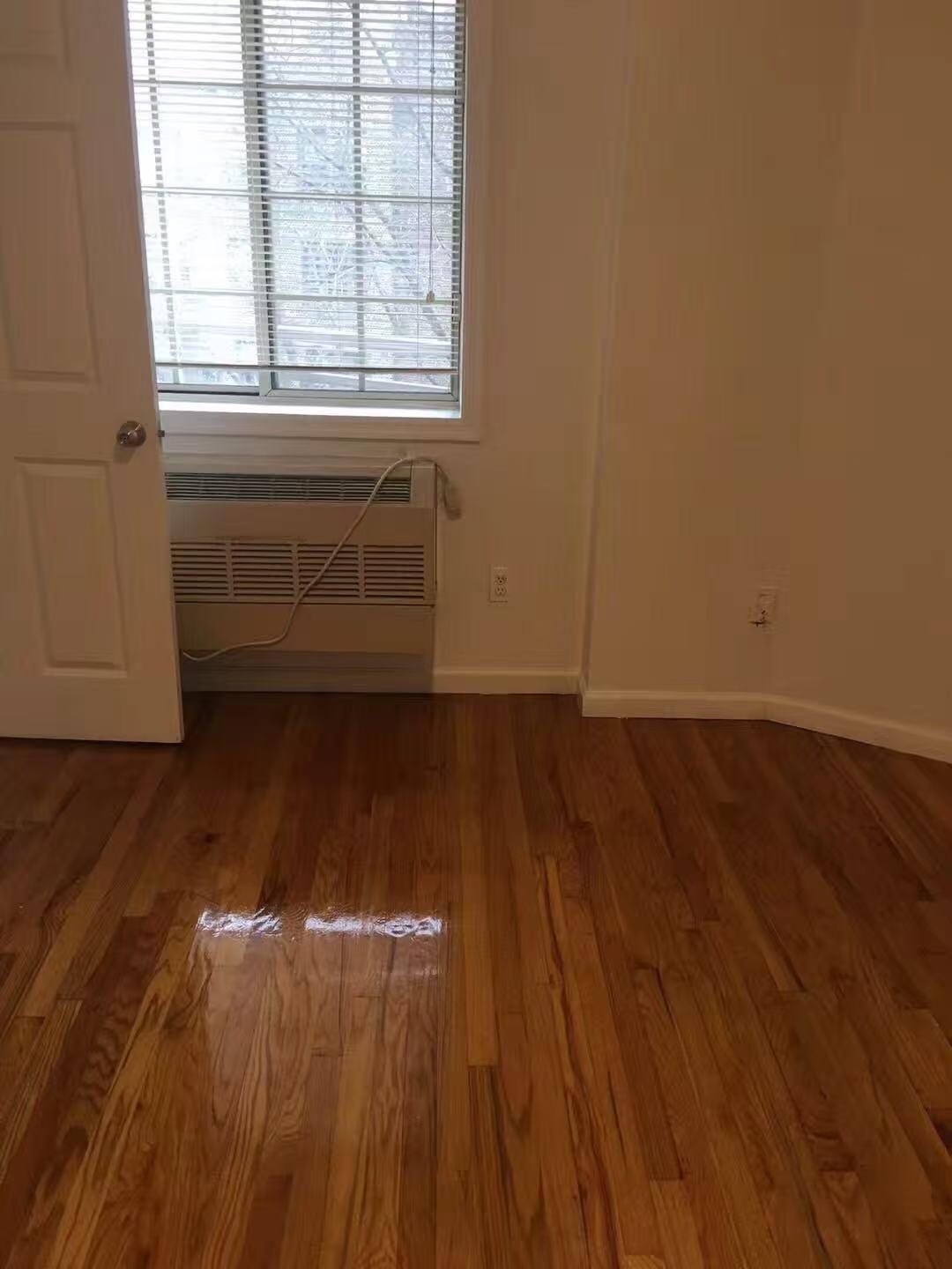 #9 photo, 4207 Kissena Boulevard, クイーンズ区 Flushing , NY 11355