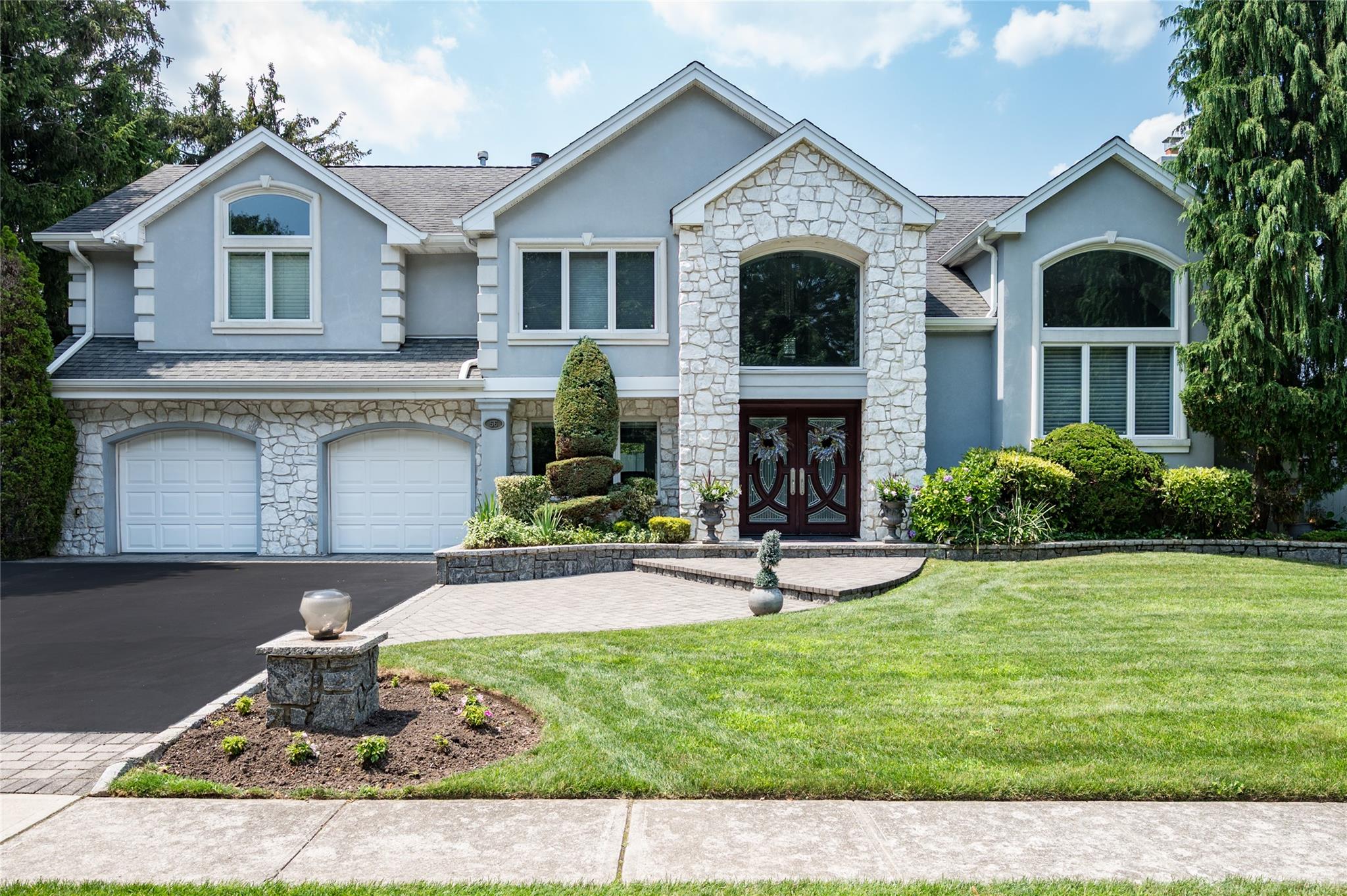 #1 photo, 56 Rockland Drive, 長島 傑里科 Jericho , NY 11753