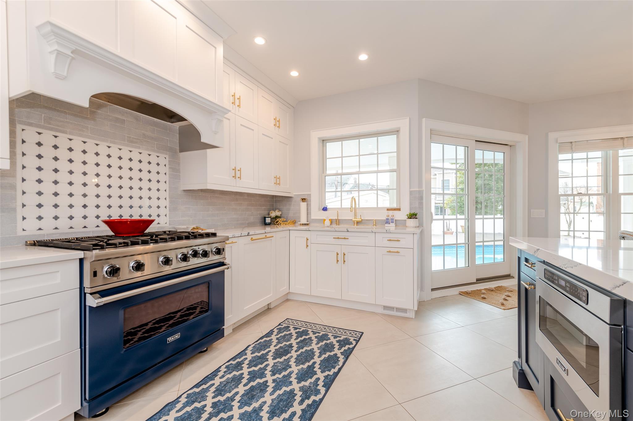 #8 photo, 450 W Bay Drive, ナッソー郡 Long Beach , NY 11561