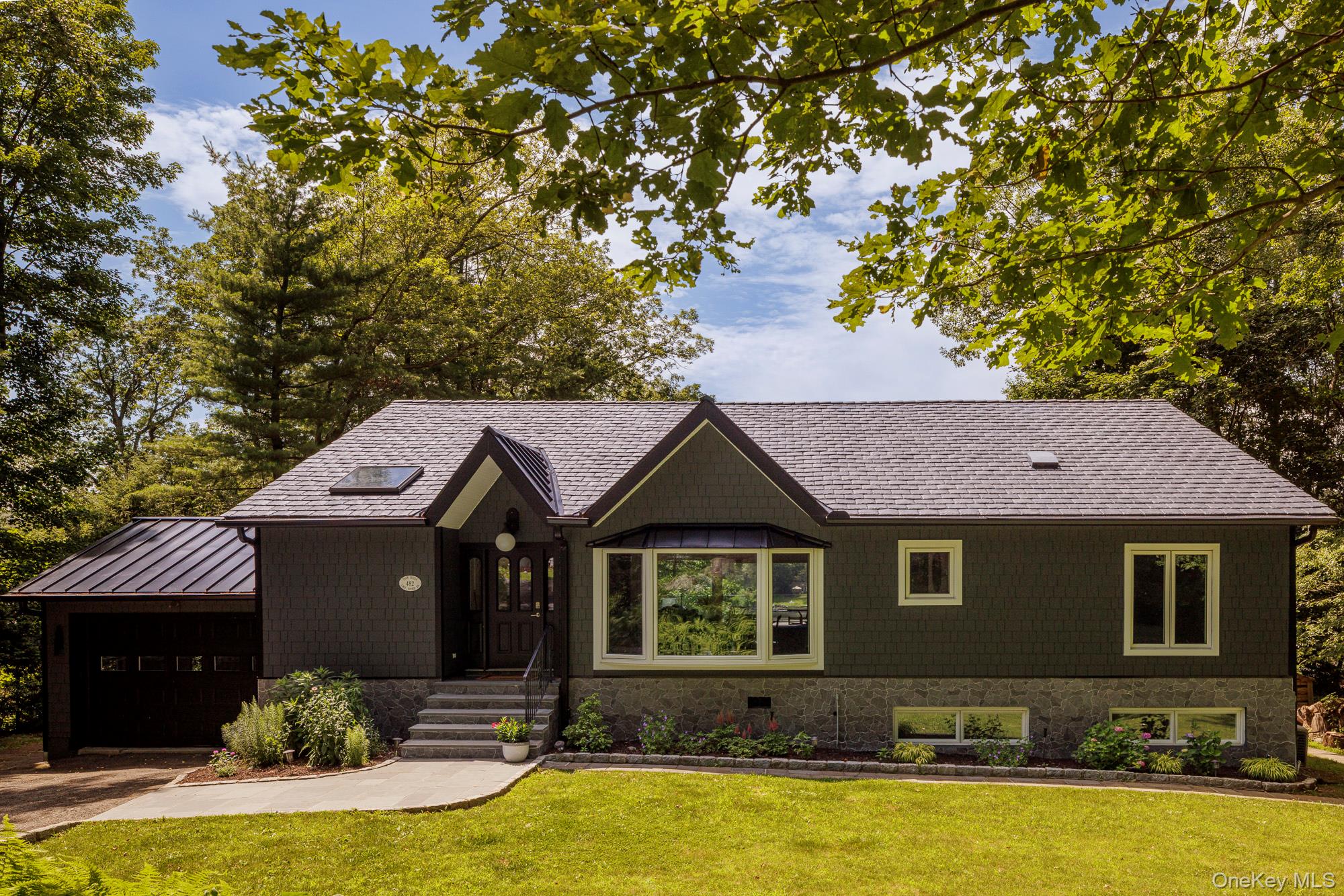 #1 photo, 482 Lake Shore Road, Putnam Valley , NY 10579