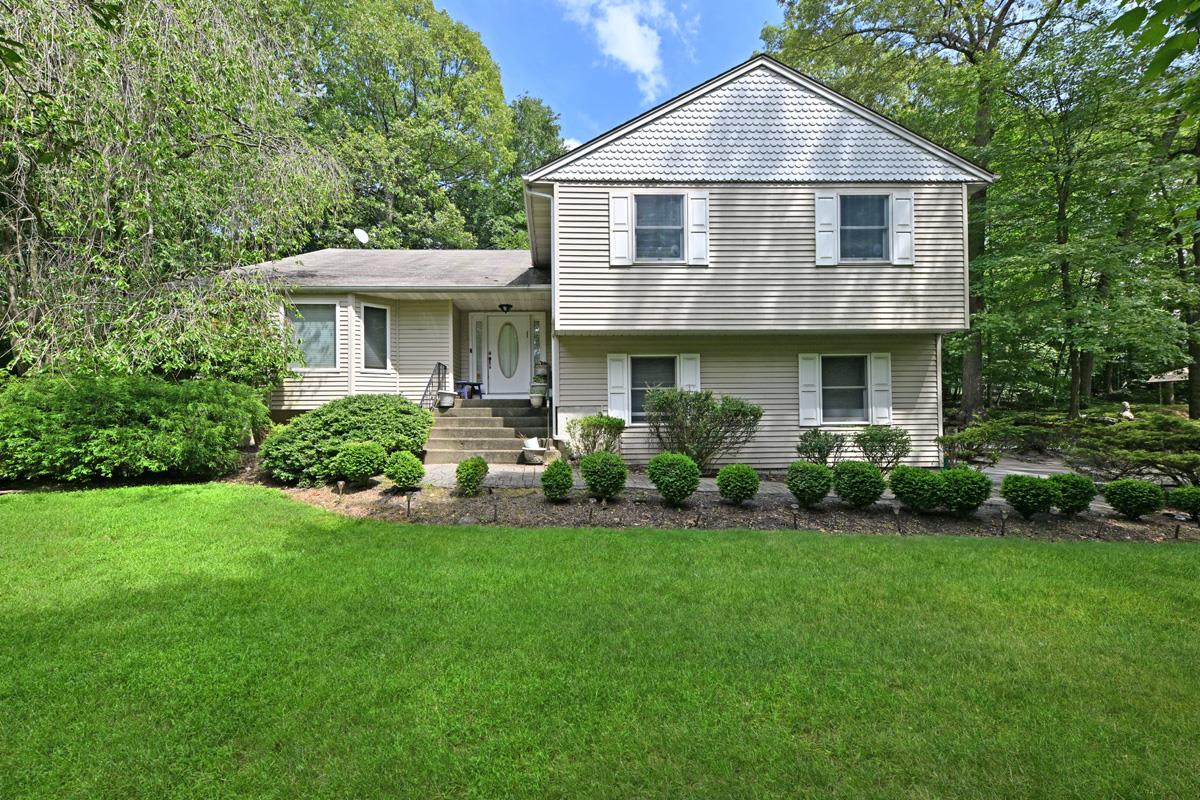 #1 photo, 17 E Stemmer Lane, 紐約州 Suffern , NY 10901