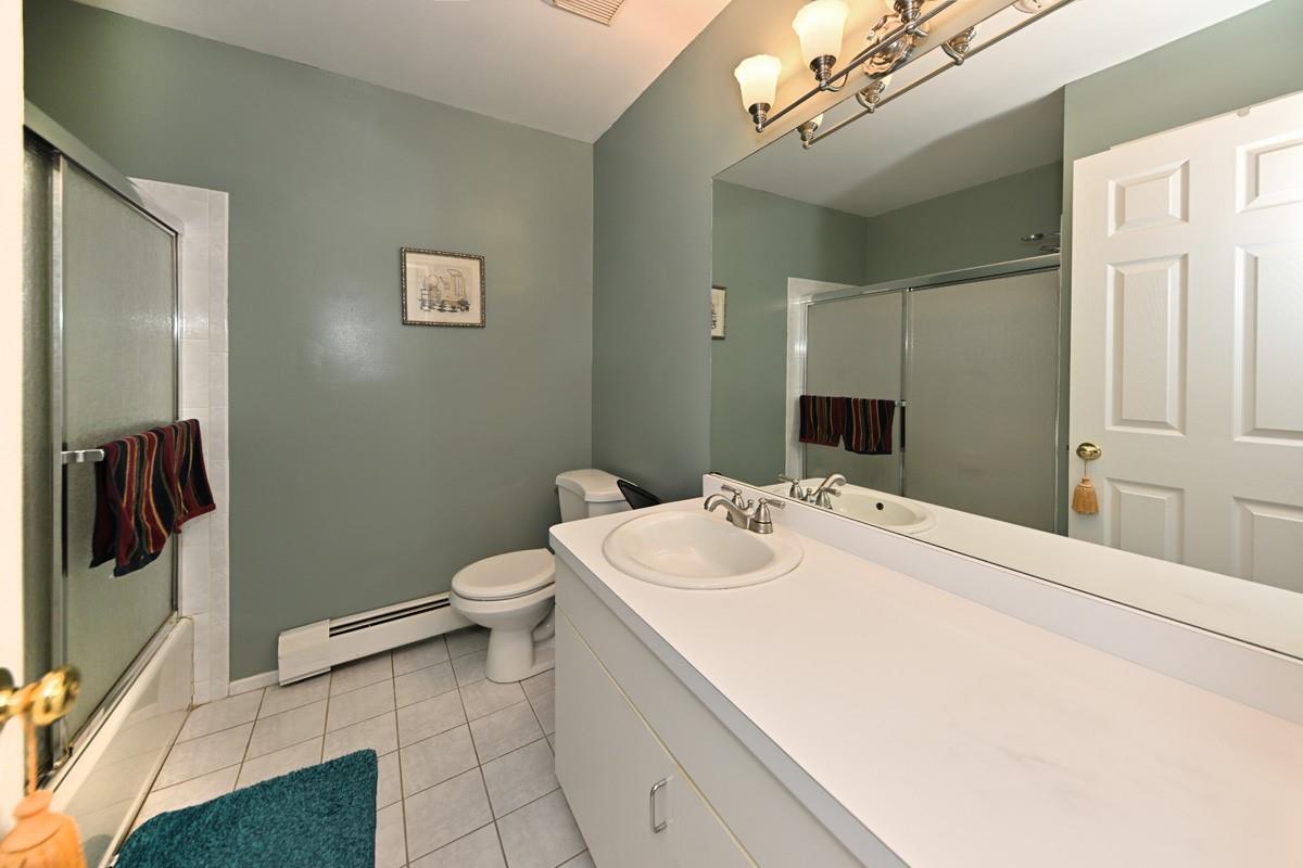 #19 photo, 17 E Stemmer Lane, Suffern , NY 10901