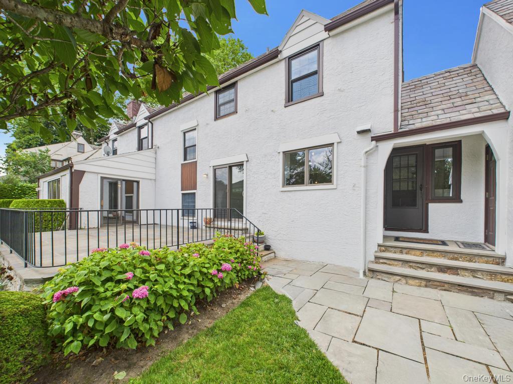 #14 photo, 75 Lord Kitchener Road, New Rochelle , NY 10804