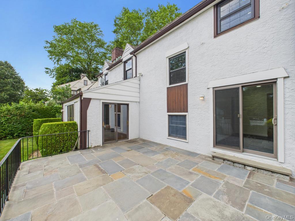 #16 photo, 75 Lord Kitchener Road, New Rochelle , NY 10804