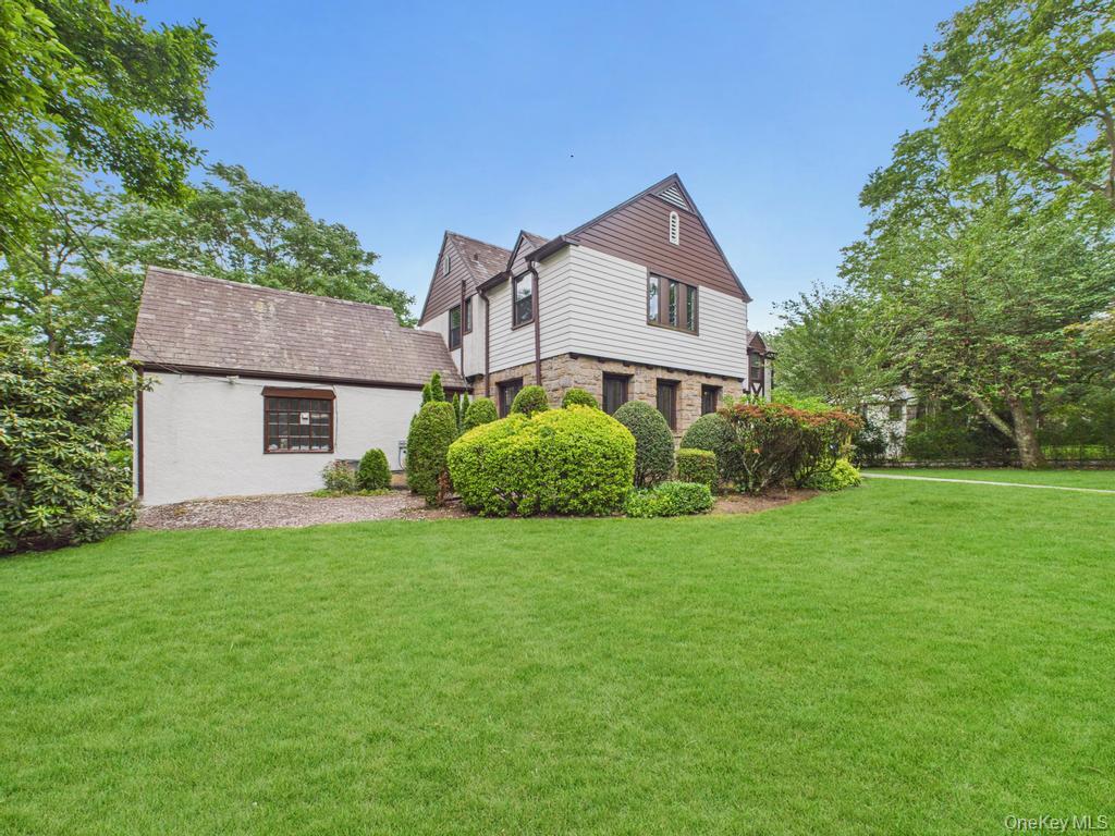 #9 photo, 75 Lord Kitchener Road, New Rochelle , NY 10804