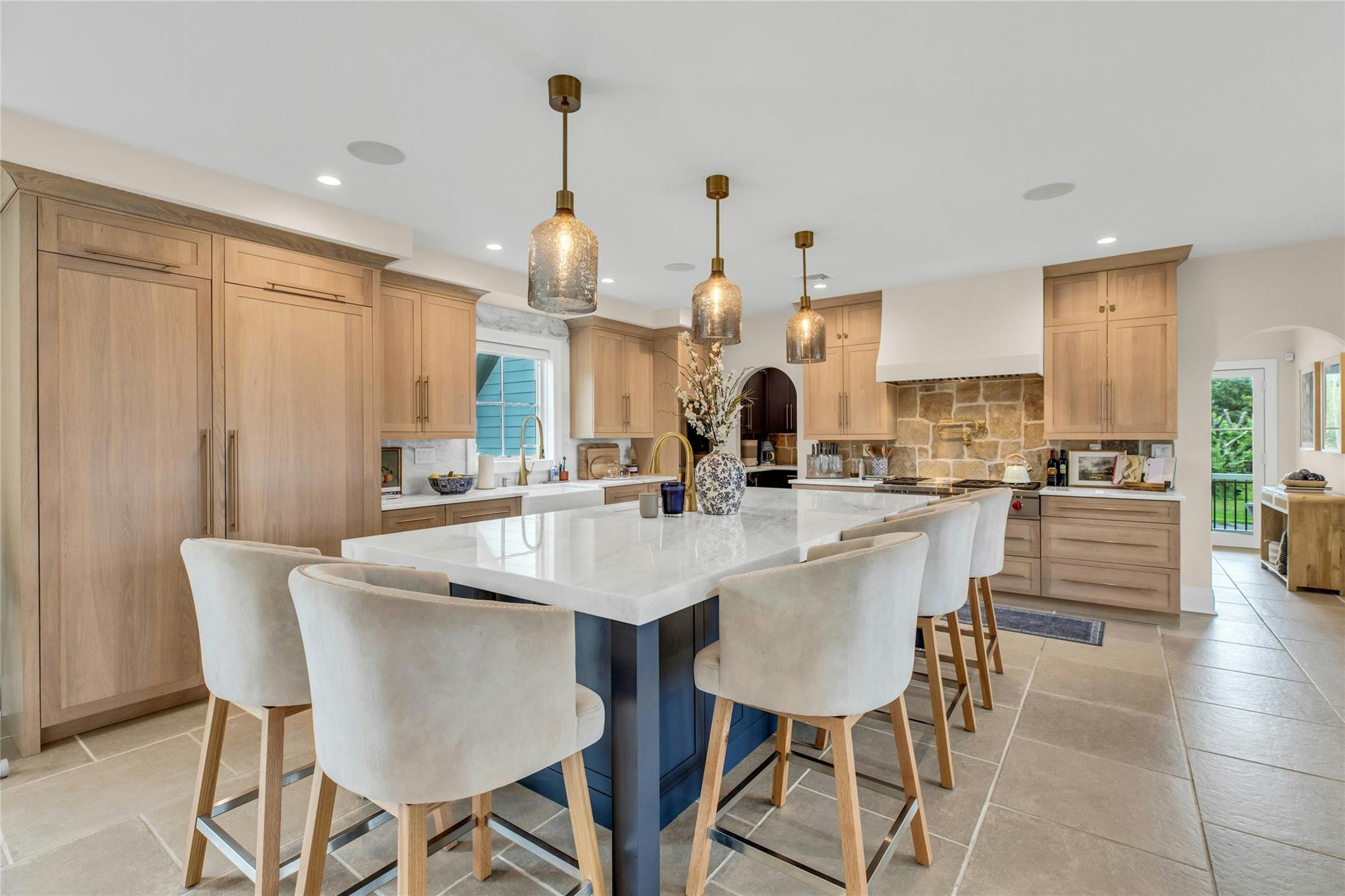 #18 photo, 52 Concourse, サフォーク郡 Brightwaters , NY 11718