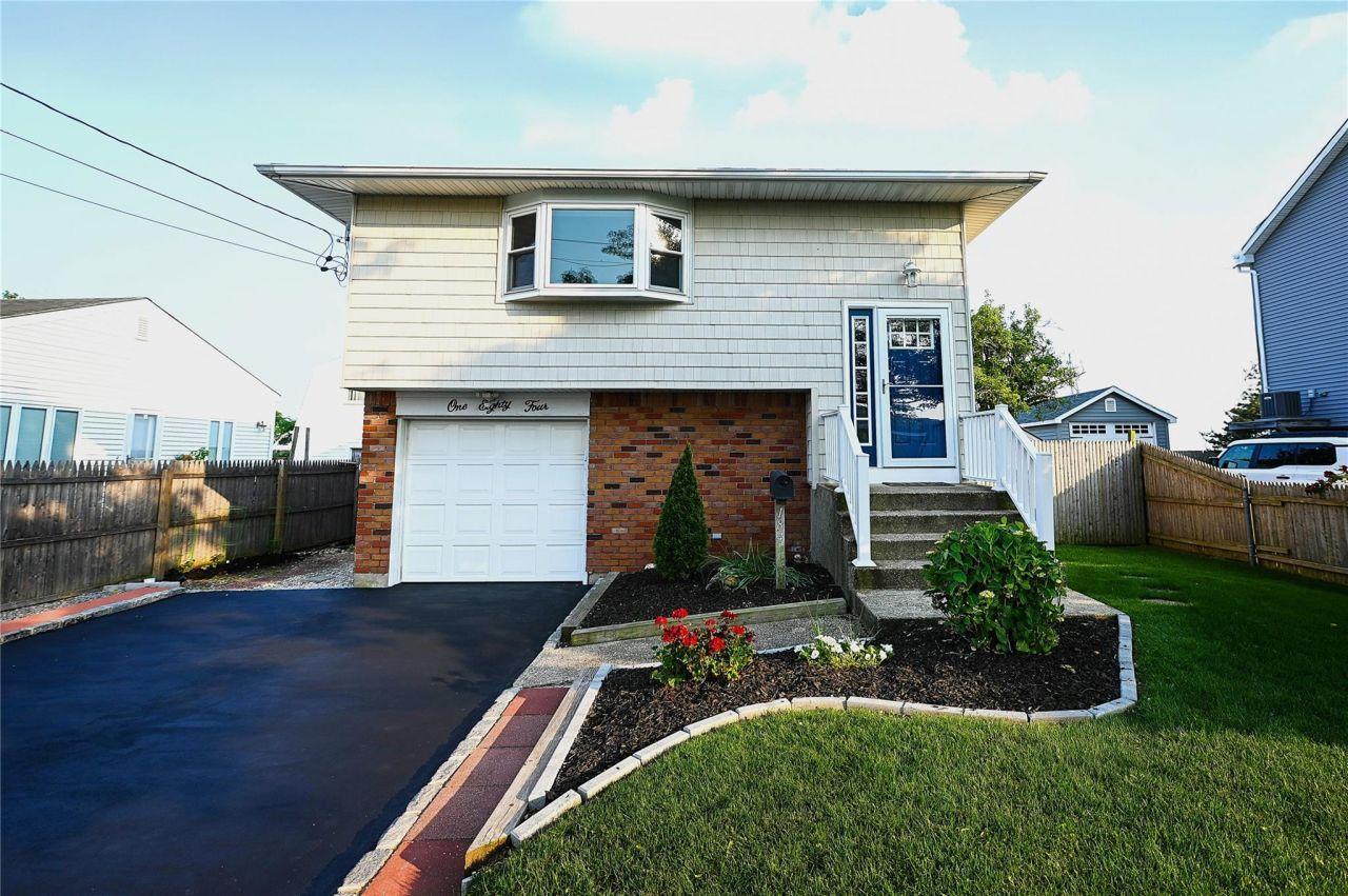 #1 photo, 184 Sumpwams Avenue, 東長島 Babylon , NY 11702