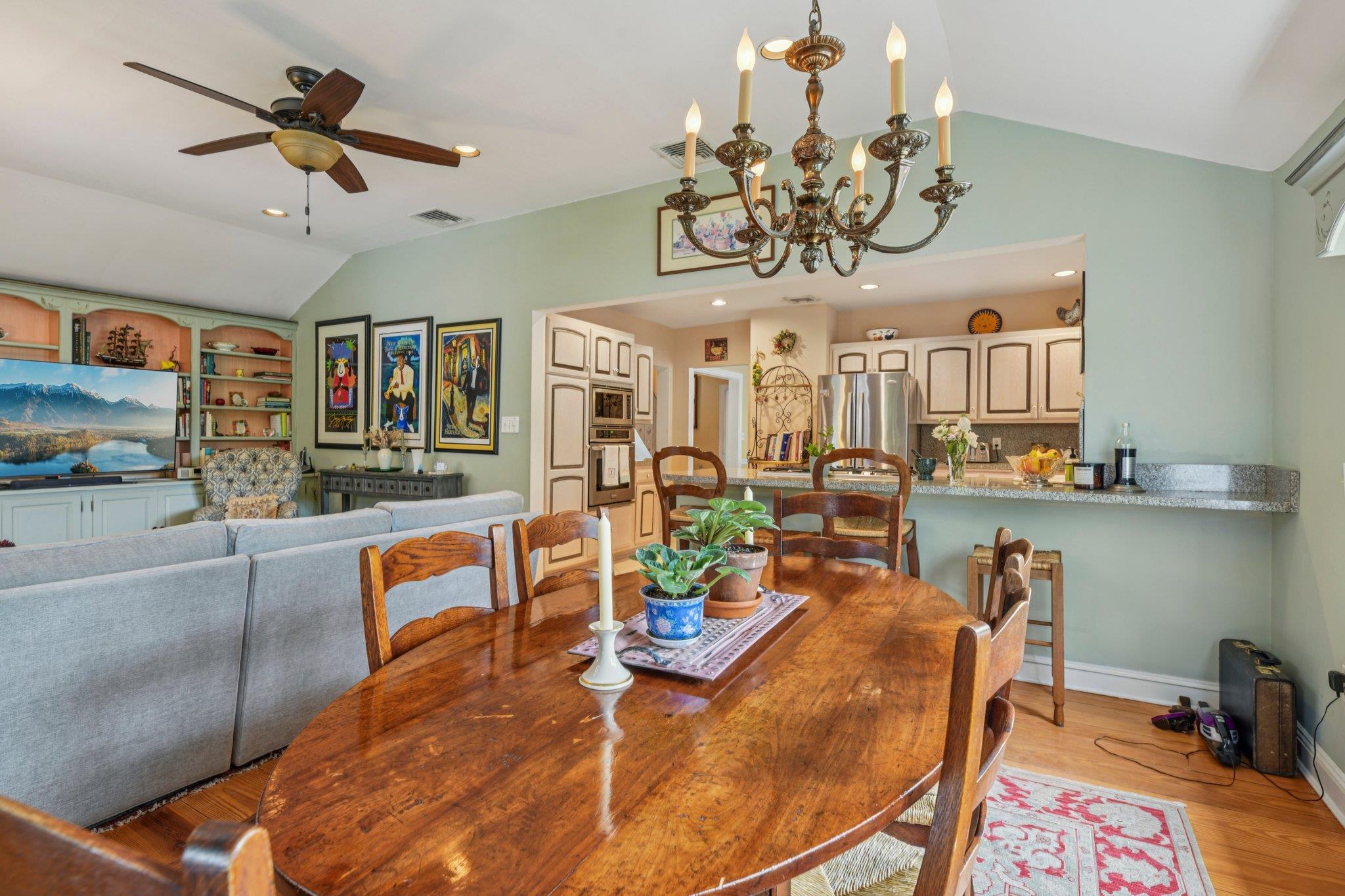 #19 photo, 402 N Village Avenue, ナッソー郡 Rockville Centre , NY 11570