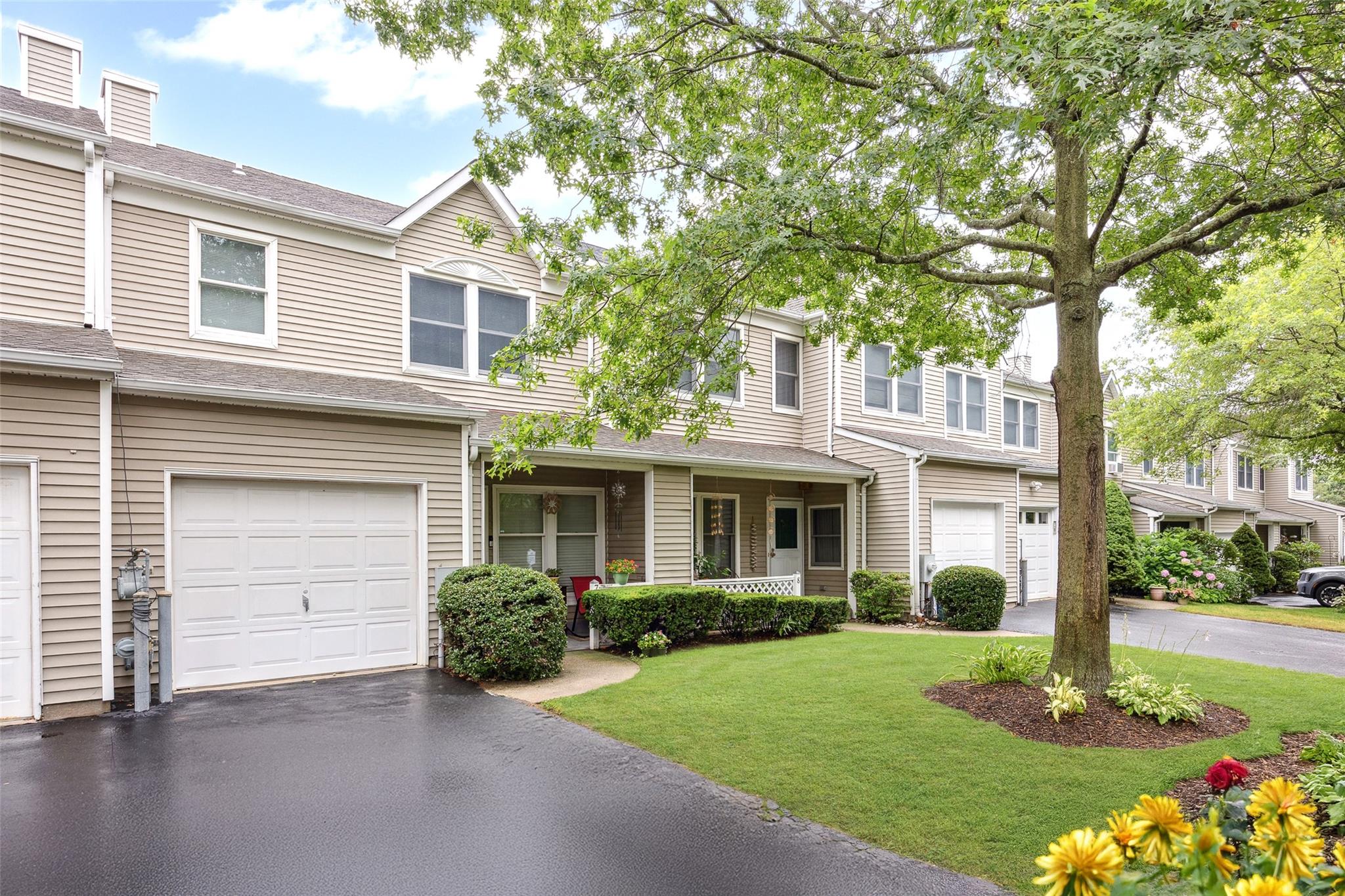 #1 photo, 7 Sea Court Lane, 東長島 Port Jefferson , NY 11777