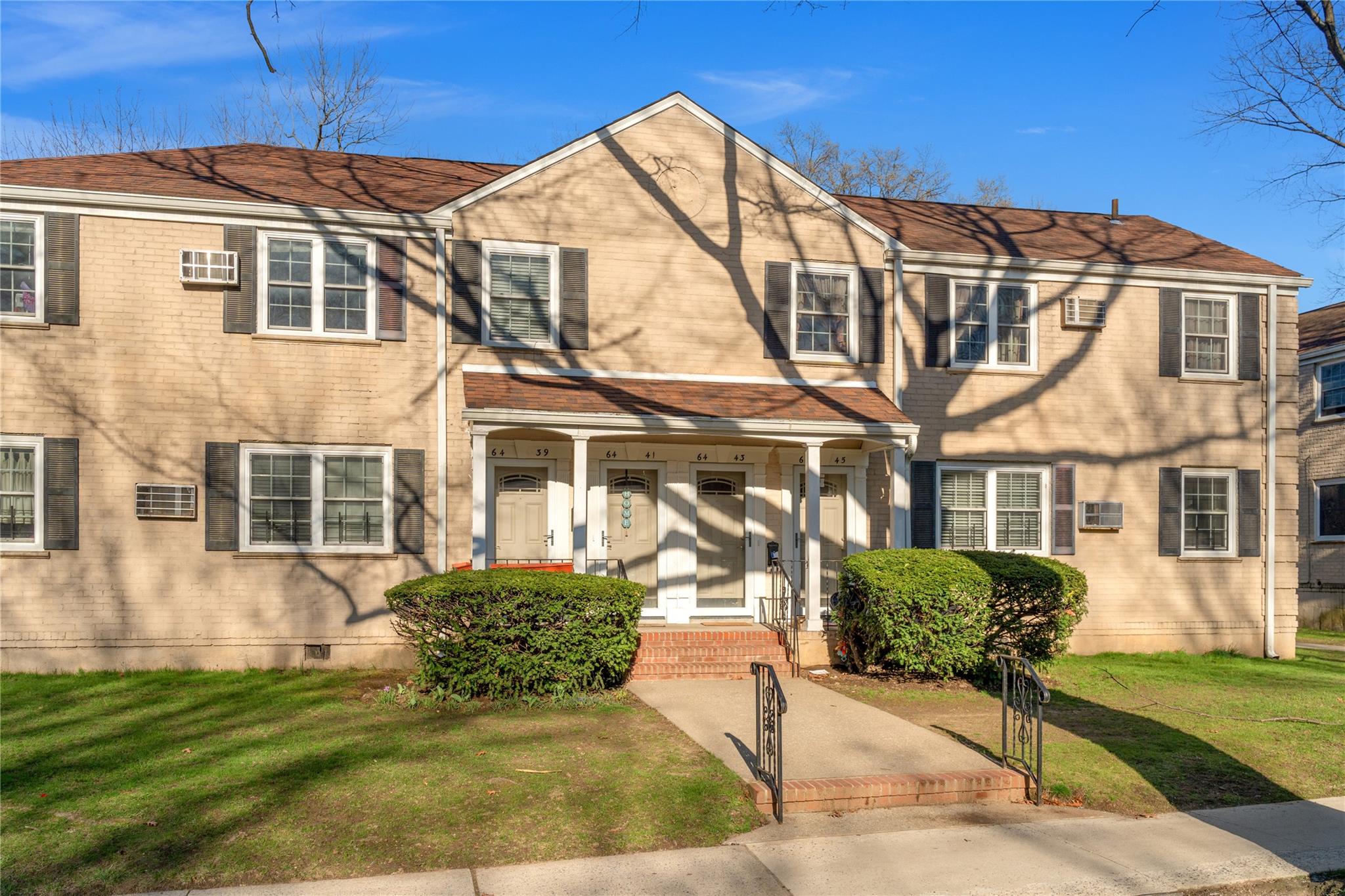 #1 photo, 64-41 Springfield Boulevard, Bayside , NY 11364