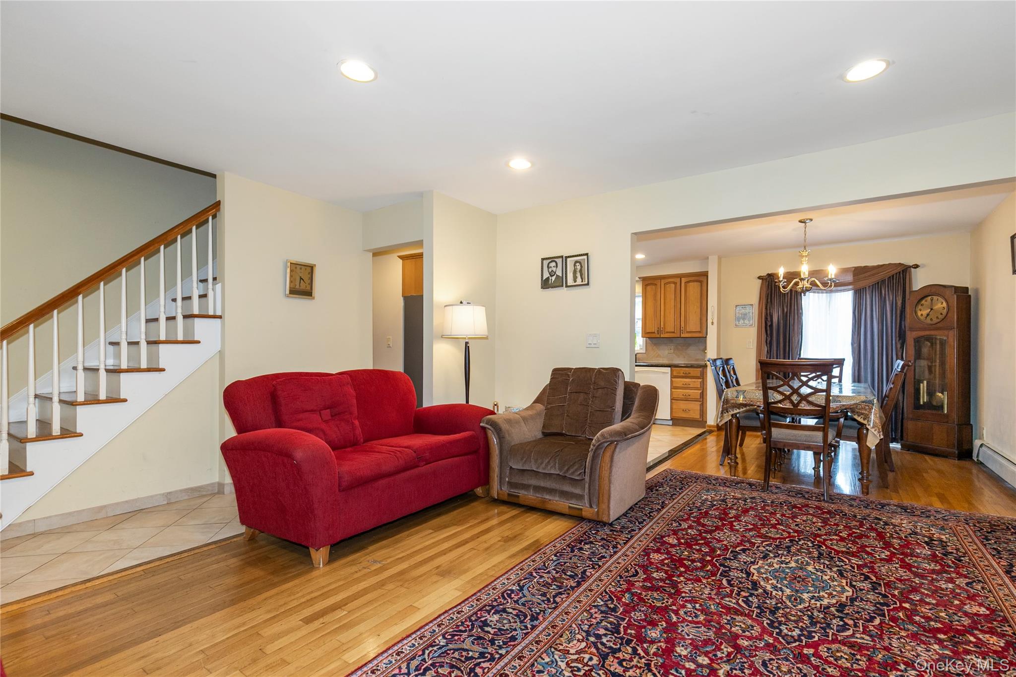 #4 photo, 6 Grady Court, ナッソー郡 Great Neck , NY 11023