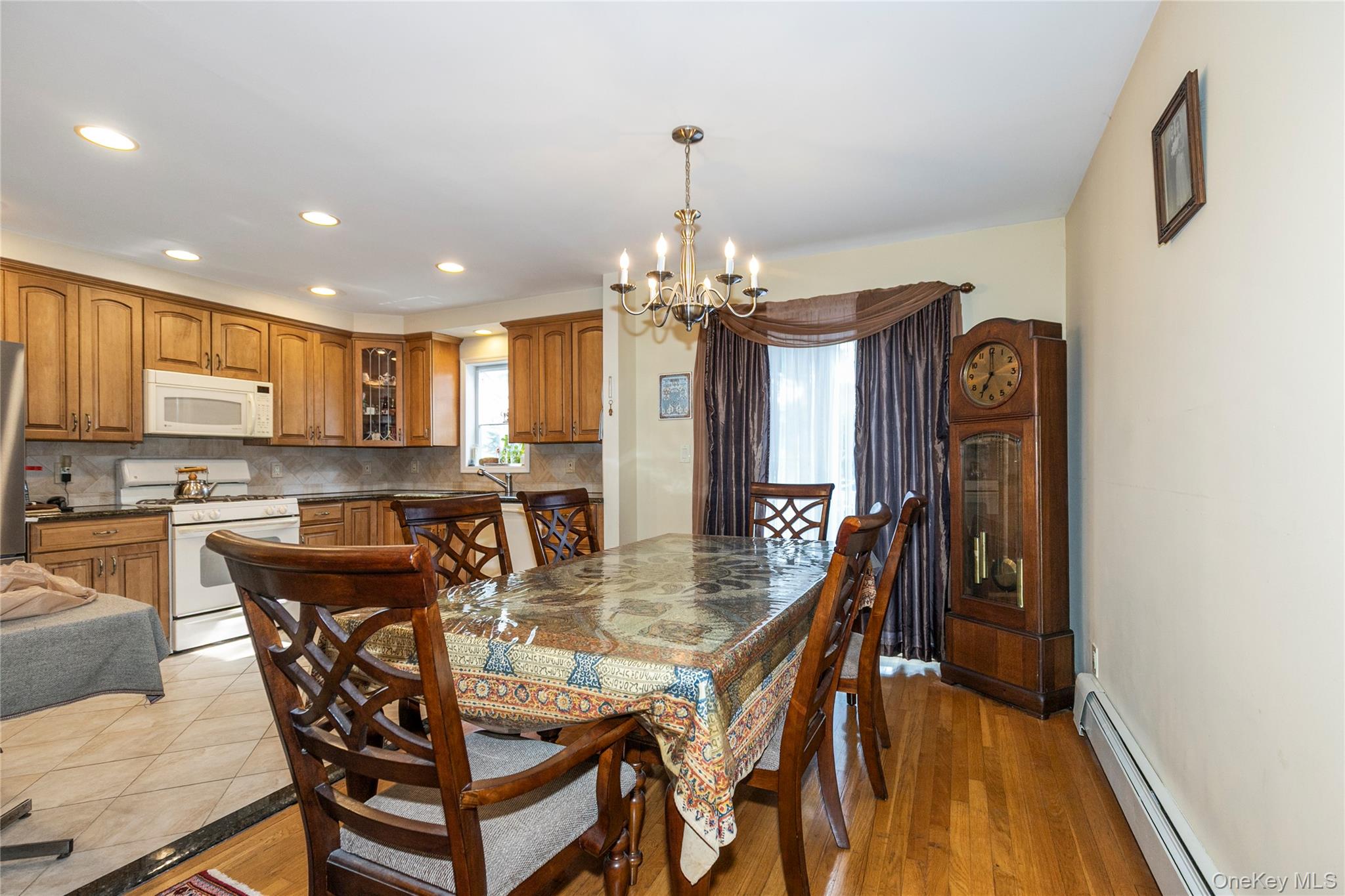 #5 photo, 6 Grady Court, ナッソー郡 Great Neck , NY 11023