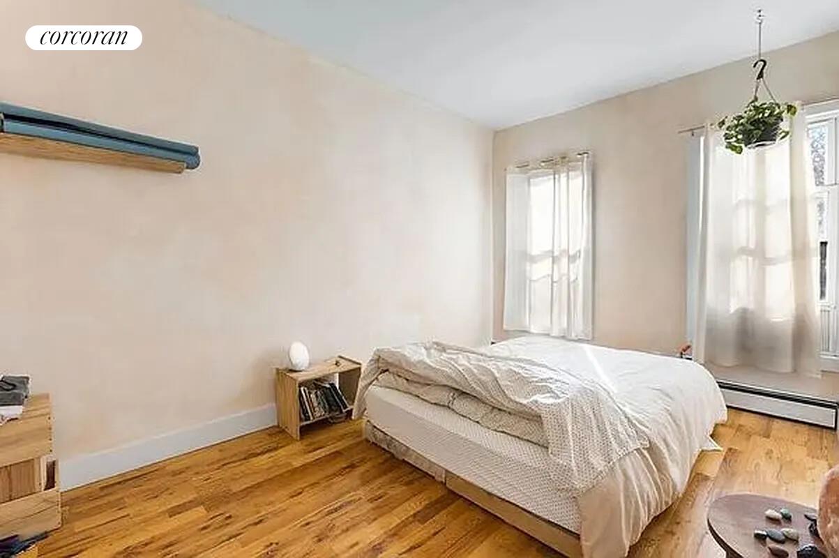 #5 photo, Brooklyn, Ocean Hill , NY 11233