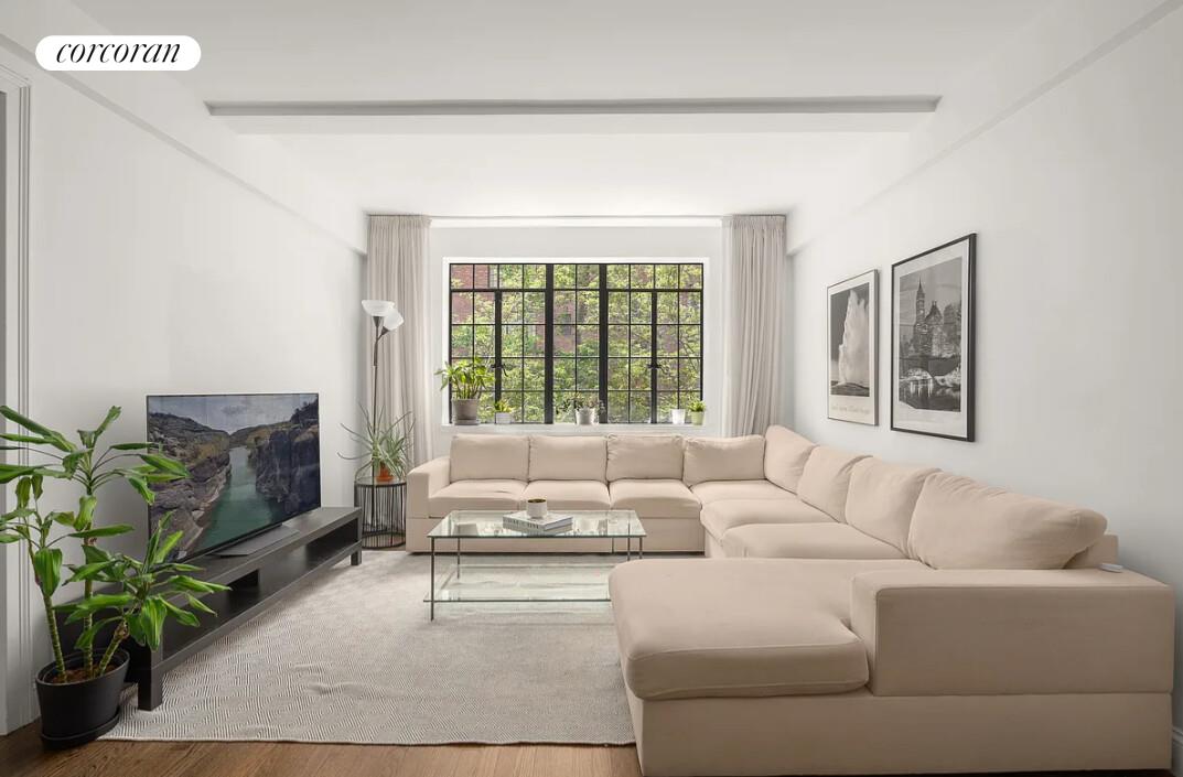 #3 photo, 325 E 41ST Street, マンハッタン Murray Hill , NY 10017