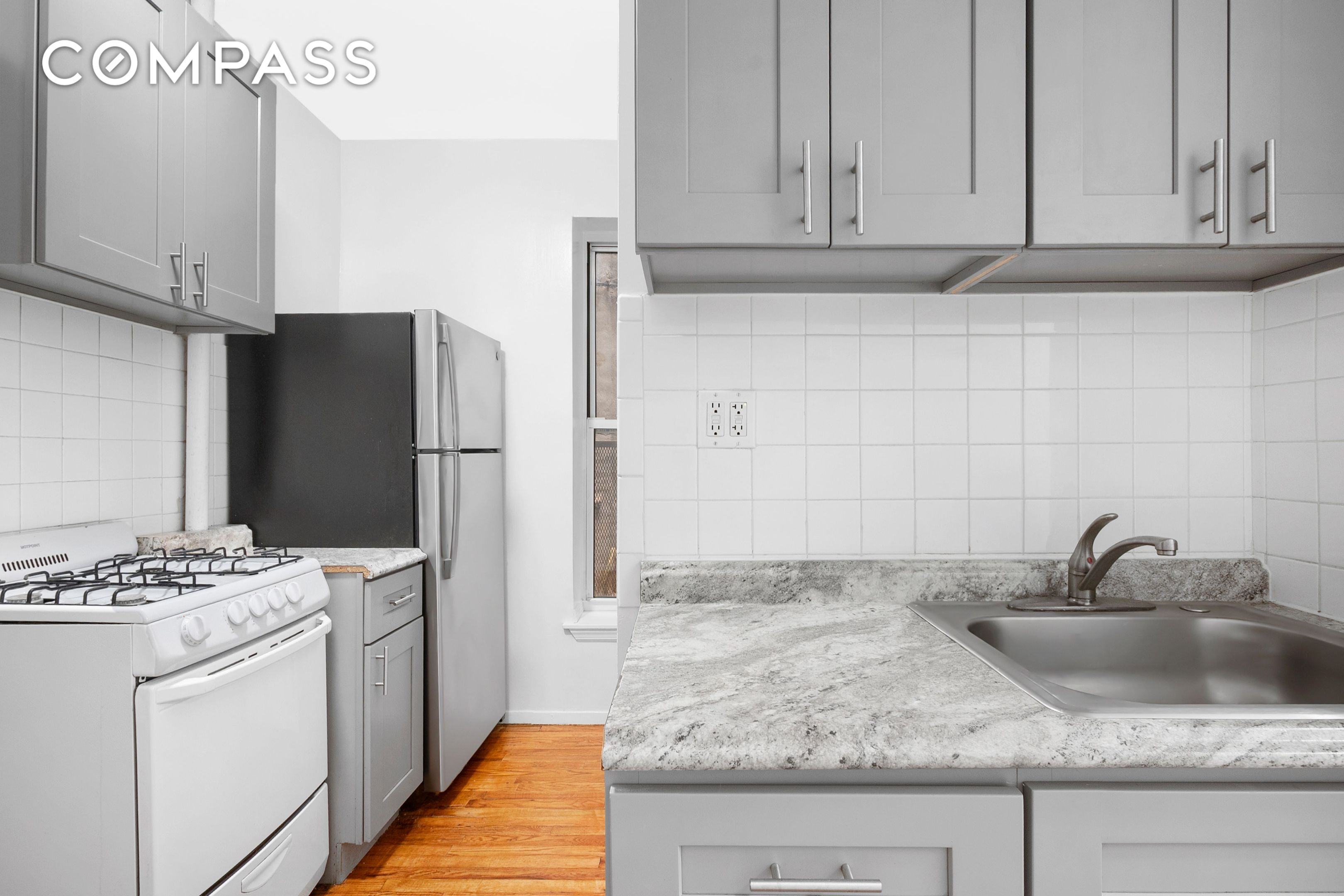 #5 photo, New York City, マンハッタン East Village , NY 10003