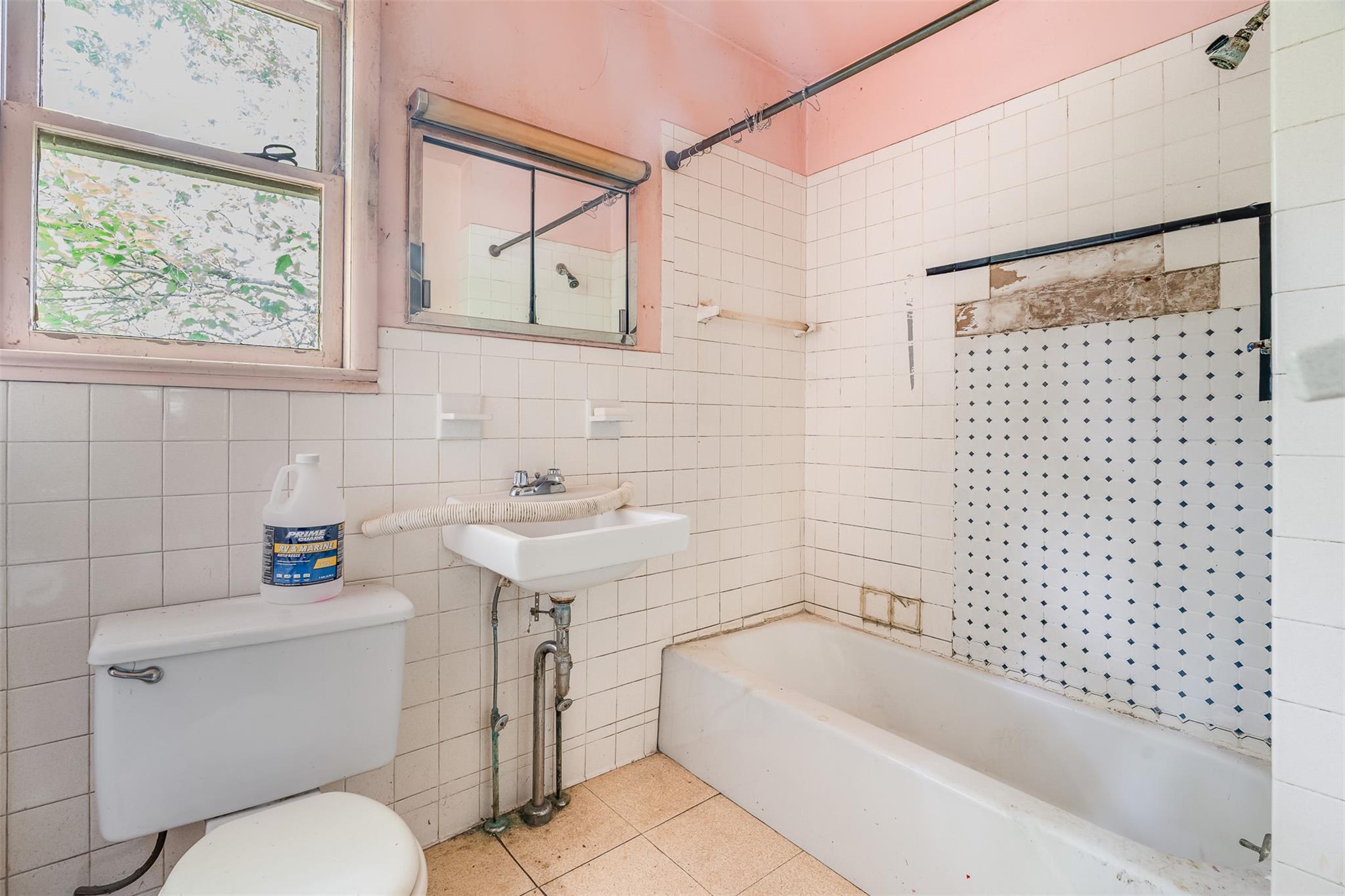 #13 photo, 50 Maple Street, Catskill , NY 12414