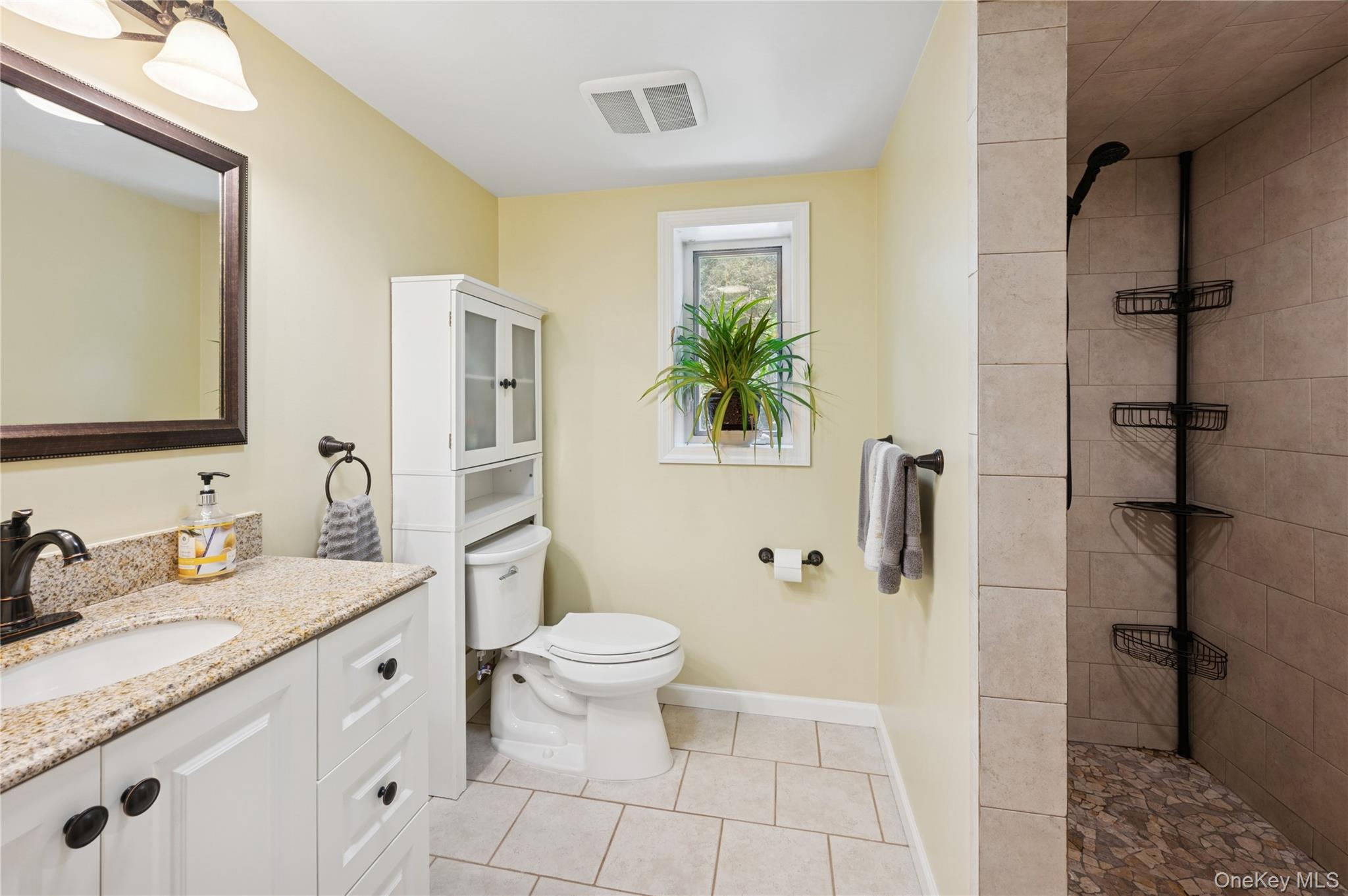 #14 photo, 123 Pleasant Road, Lake Peekskill , NY 10537