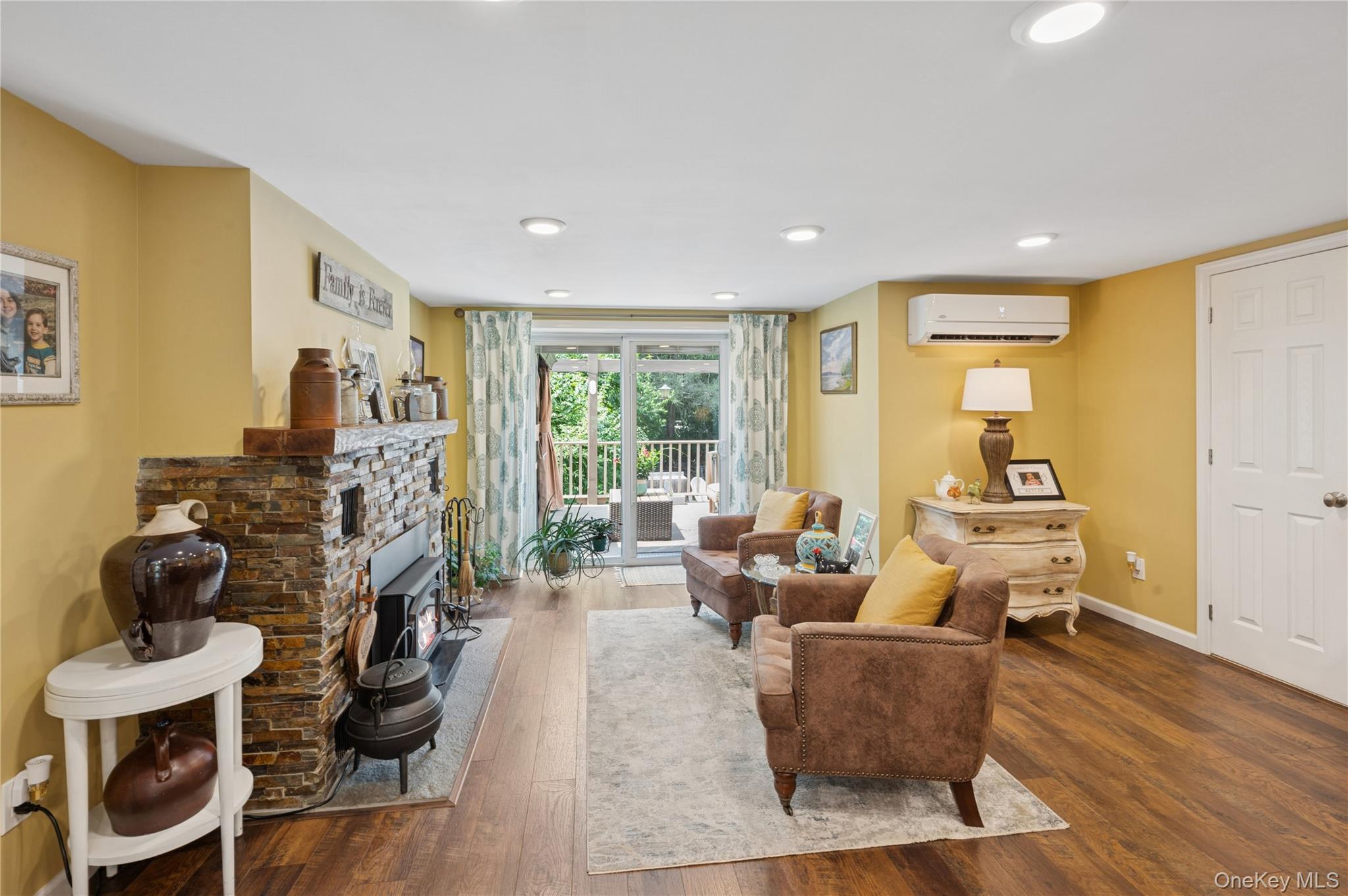 #4 photo, 123 Pleasant Road, Lake Peekskill , NY 10537