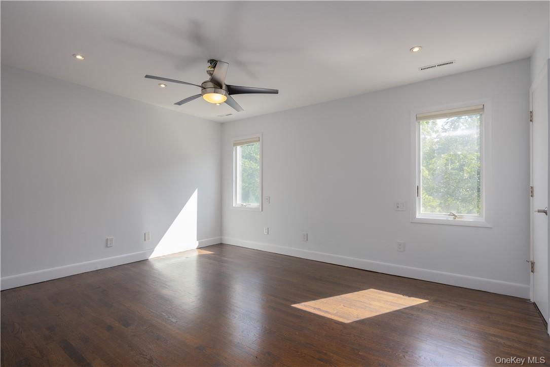 #18 photo, 691 Wilmot Road, Scarsdale , NY 10583