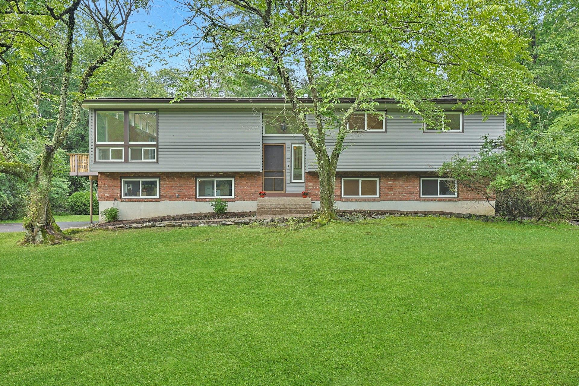 #1 photo, 3 Dore Court, New City , NY 10956