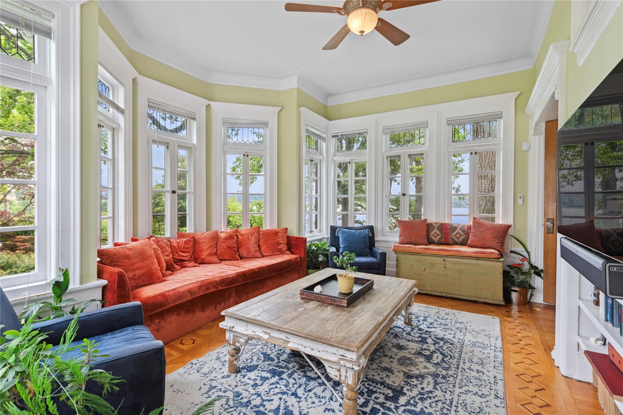 #11 photo, 28 Shore Road, クイーンズ区 Douglaston , NY 11363