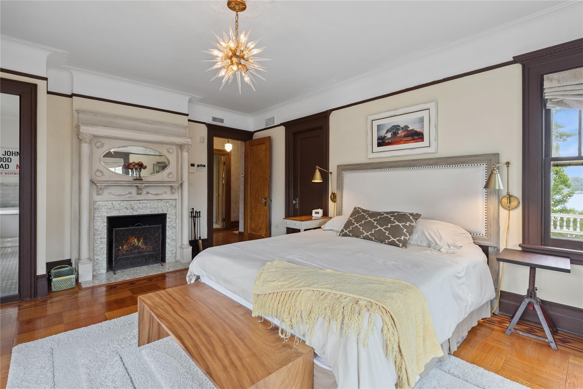 #14 photo, 28 Shore Road, クイーンズ区 Douglaston , NY 11363