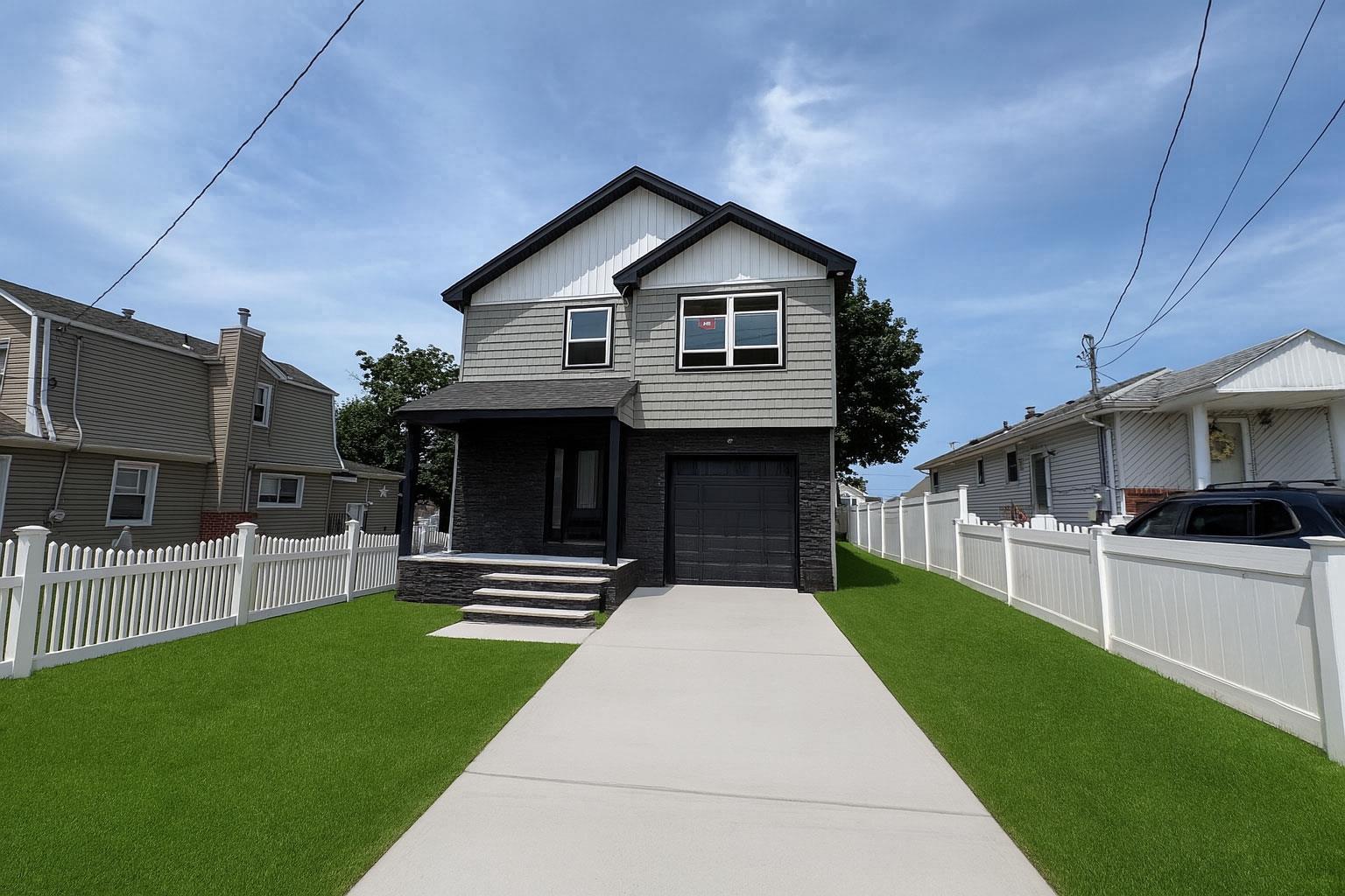 #1 photo, 176 HIllsboro Avenue, 長島 Elmont , NY 11003