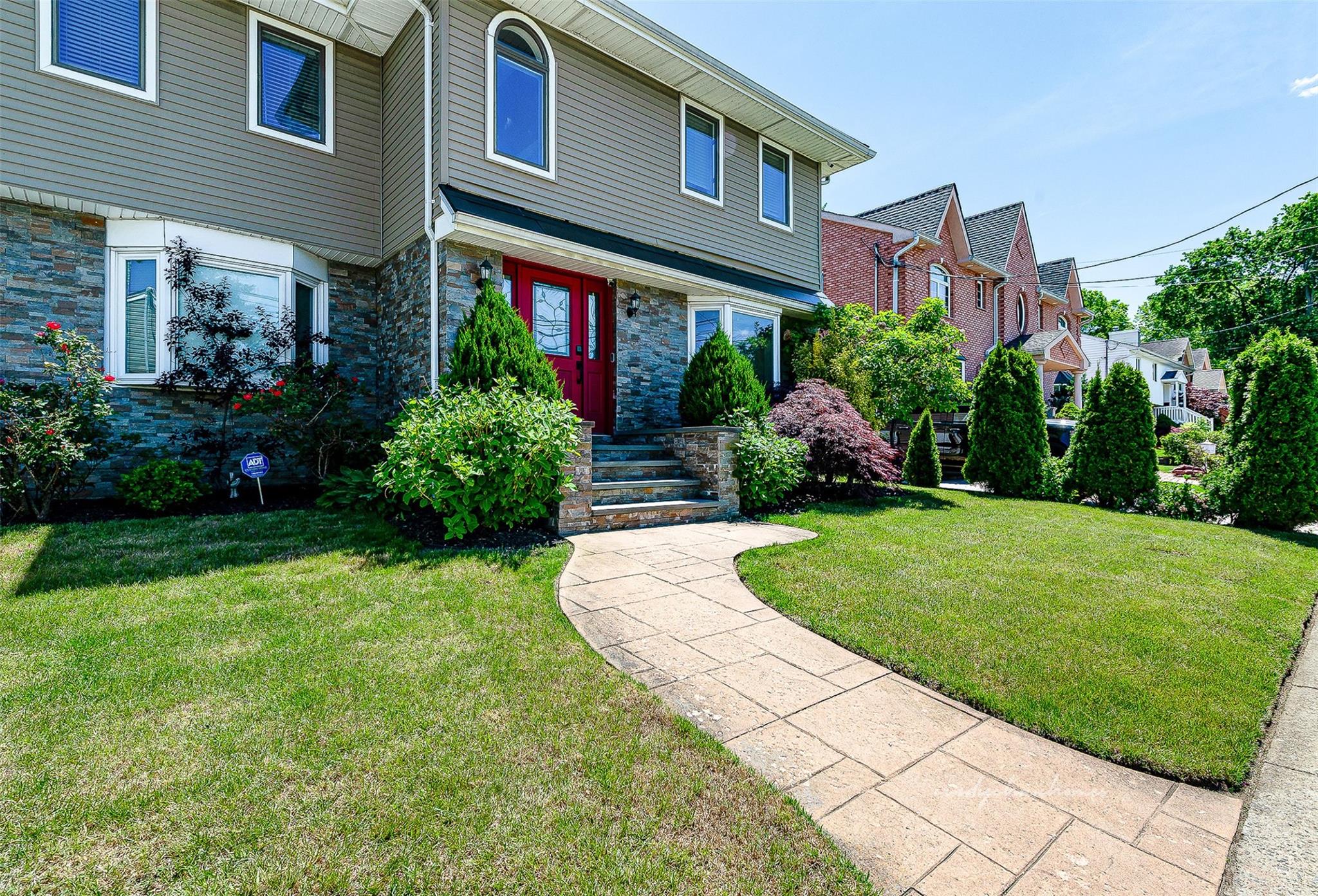 #1 photo, 3 Grant Avenue, 長島 Albertson , NY 11507