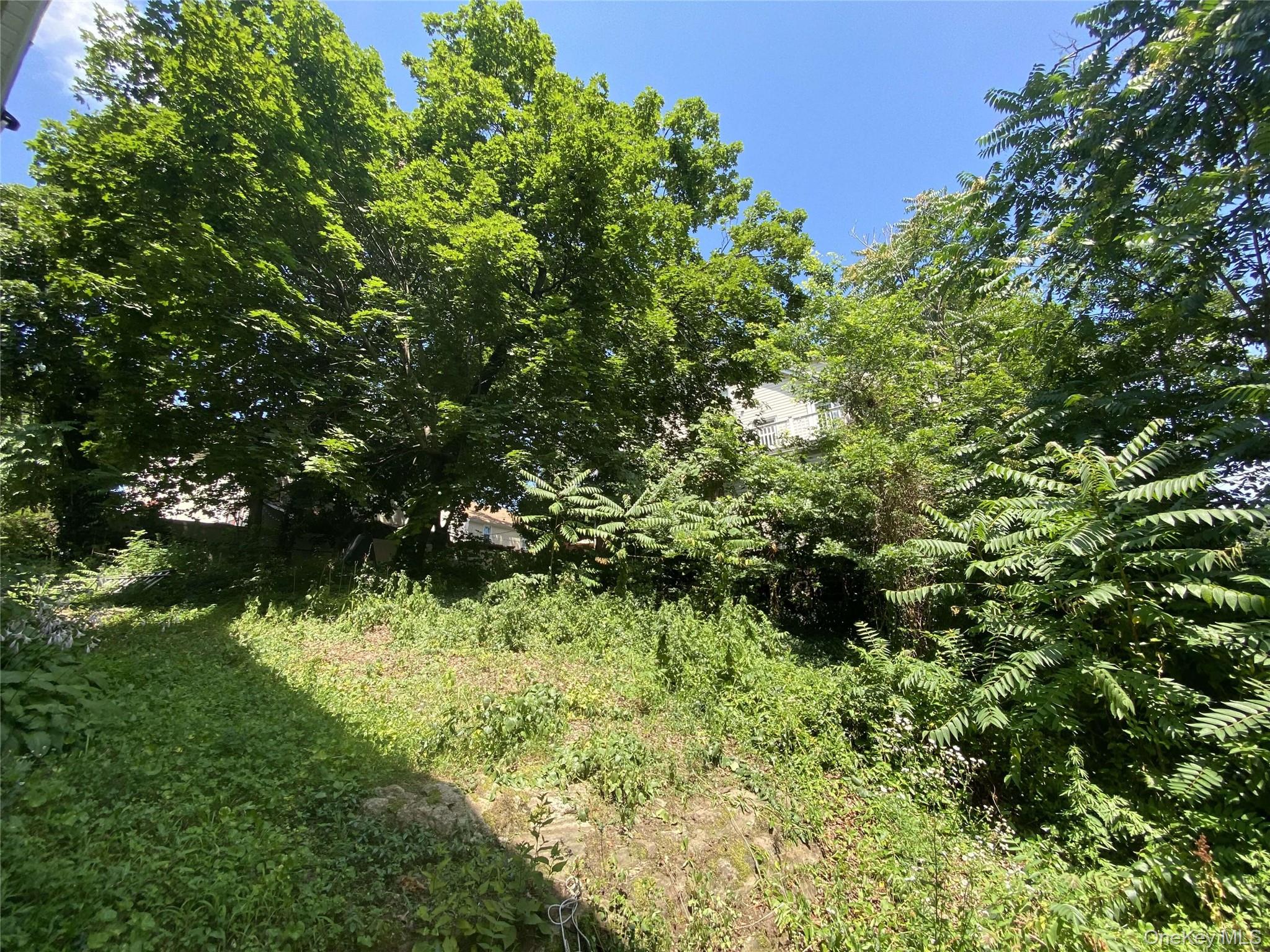 #2 photo, 422 Nuber Avenue, Mount Vernon , NY 10553