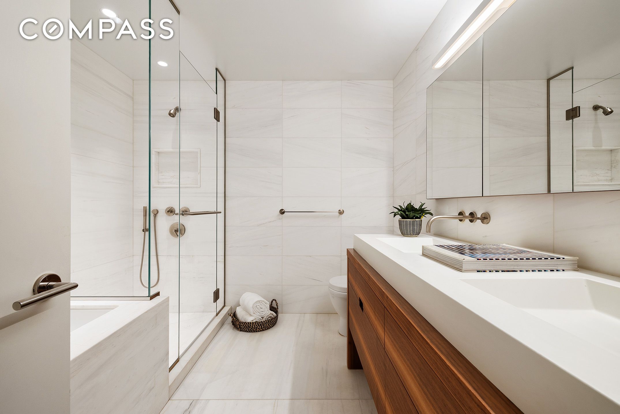 #11 photo, 200 Chambers Street, マンハッタン TriBeCa , NY 10007