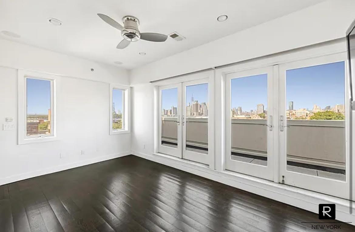 #10 photo, 51 Woodhull Street, ブルックリン区 Columbia Street Wate , NY 11231