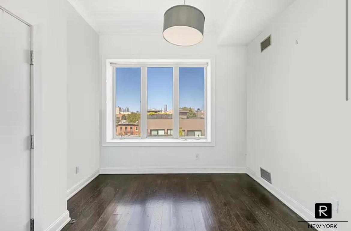 #14 photo, 51 Woodhull Street, ブルックリン区 Columbia Street Wate , NY 11231