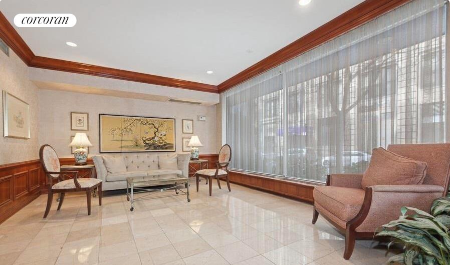 #14 photo, 301 E 22ND Street, マンハッタン Gramercy Park , NY 10010