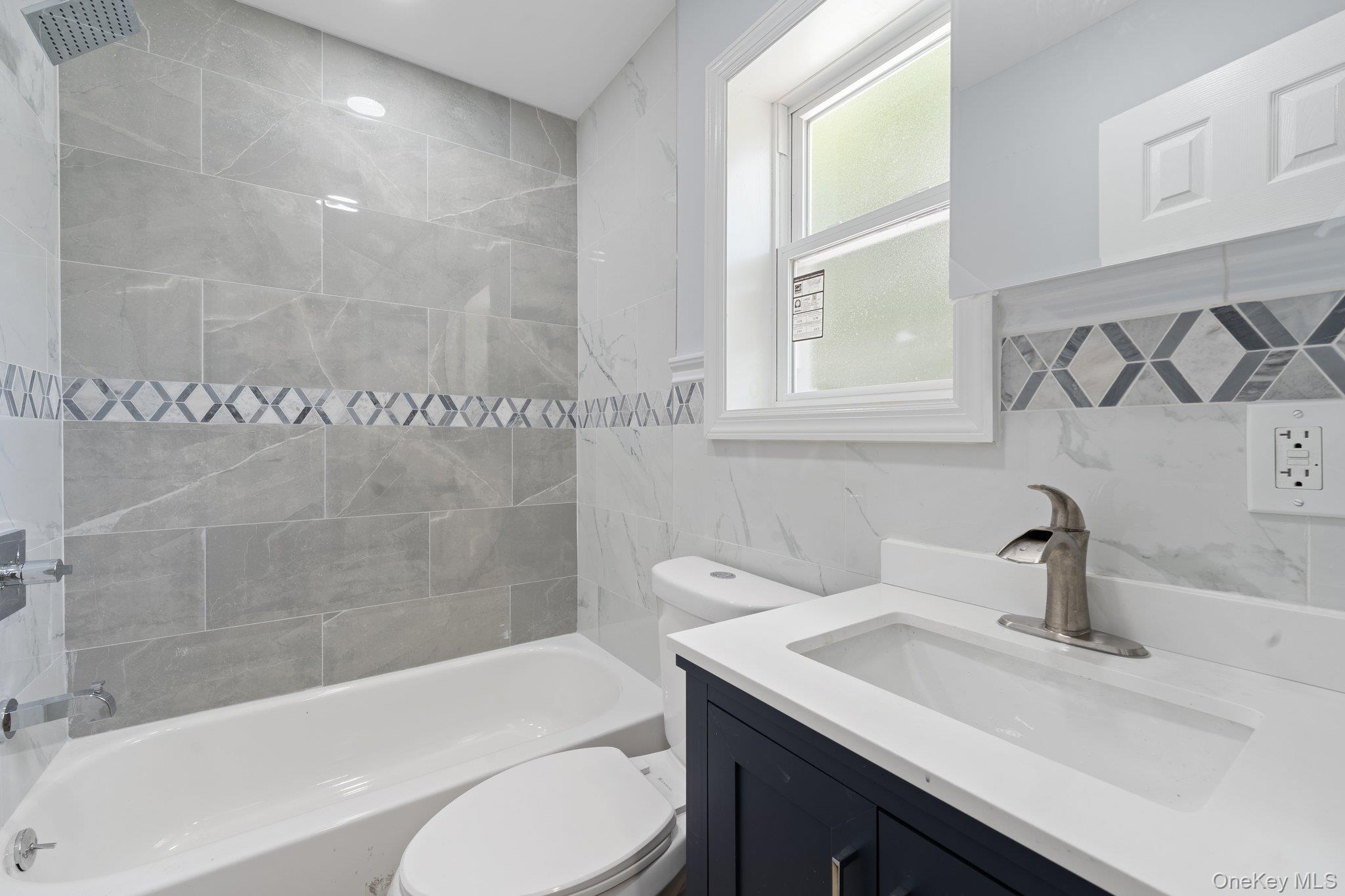 #11 photo, 119-44 193rd Street, クイーンズ区 Saint Albans , NY 11412