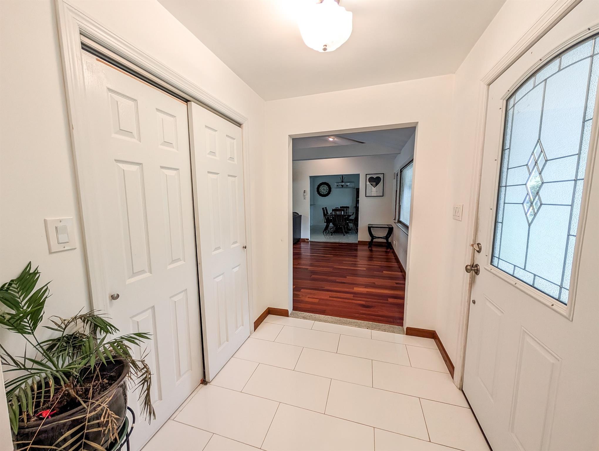 #3 photo, 61 Pennsylvania Avenue, サフォーク郡 Medford , NY 11763