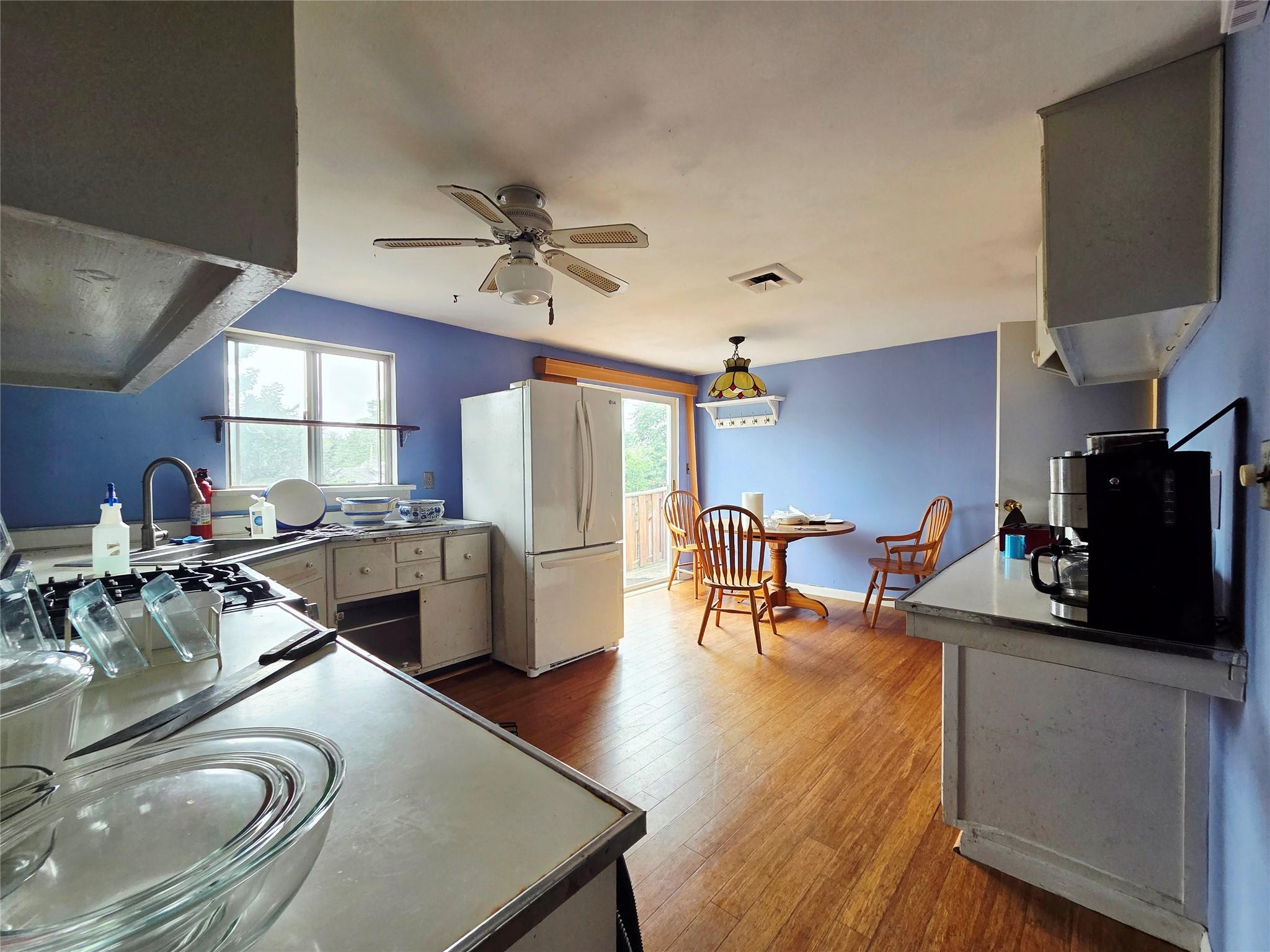 #10 photo, 14 Brian Drive, سوفولك East Islip , NY 11730