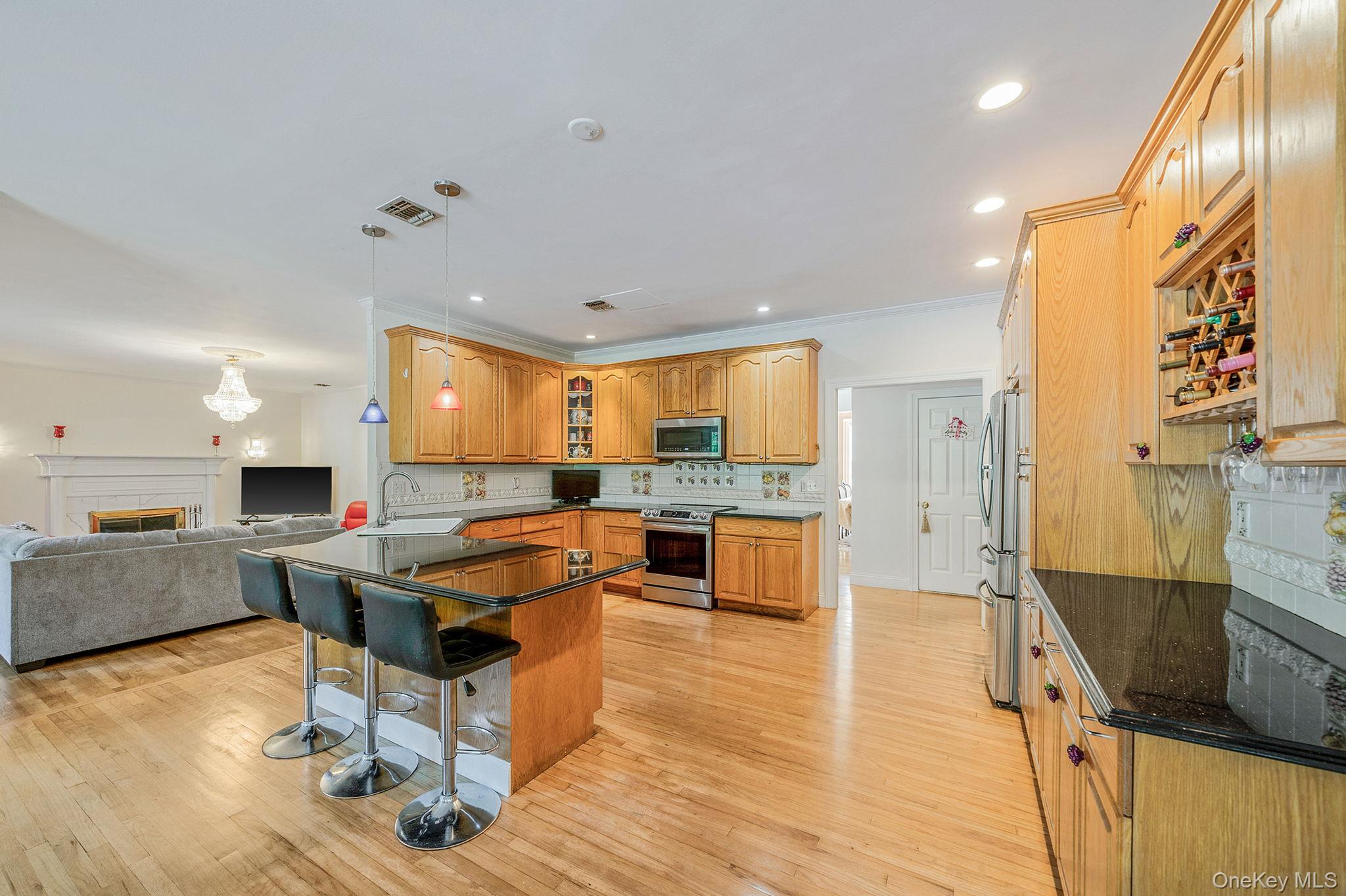 #13 photo, 3 Kohlsaat Court, サフォーク郡 Smithtown , NY 11787