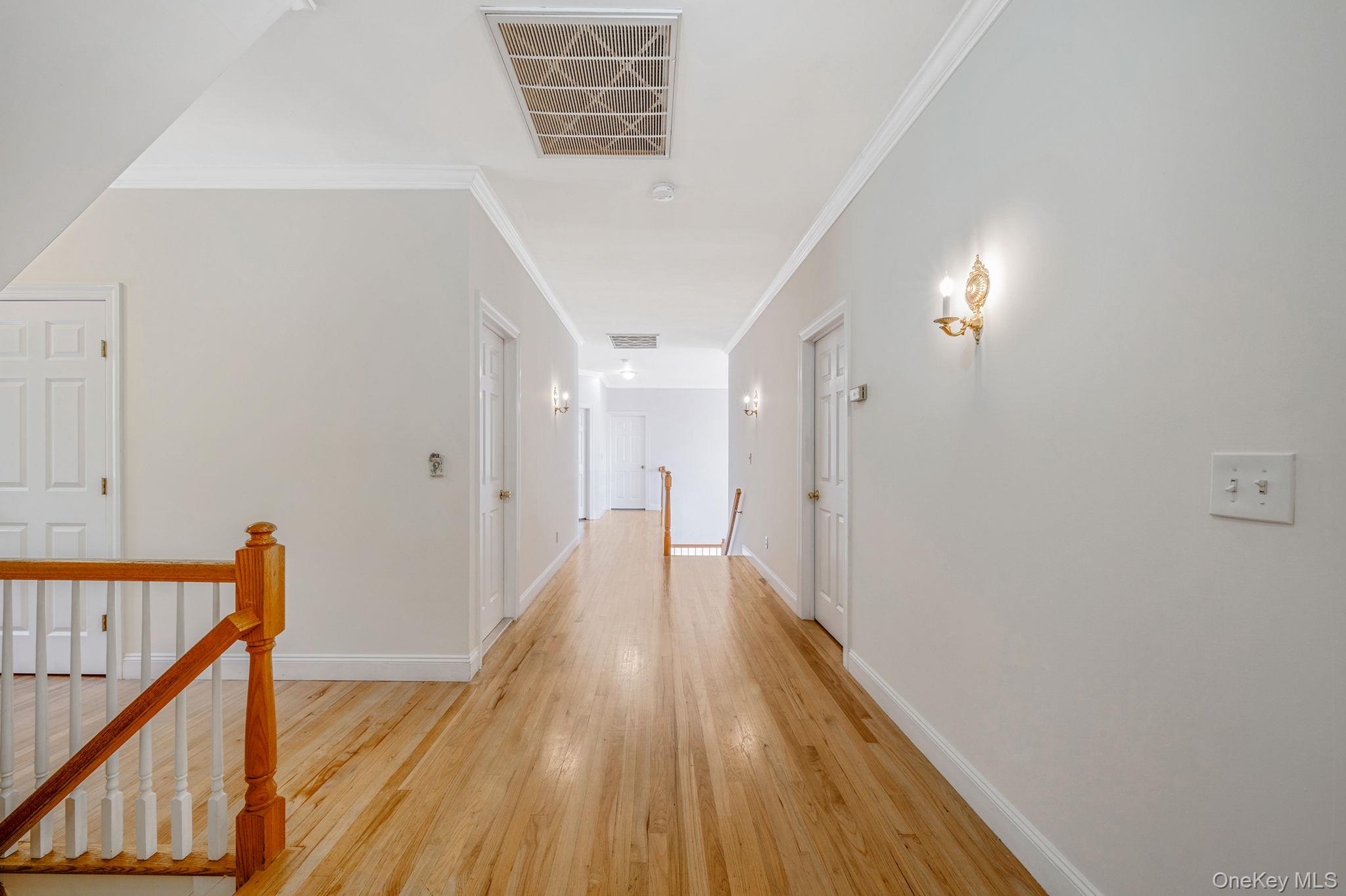 #20 photo, 3 Kohlsaat Court, サフォーク郡 Smithtown , NY 11787