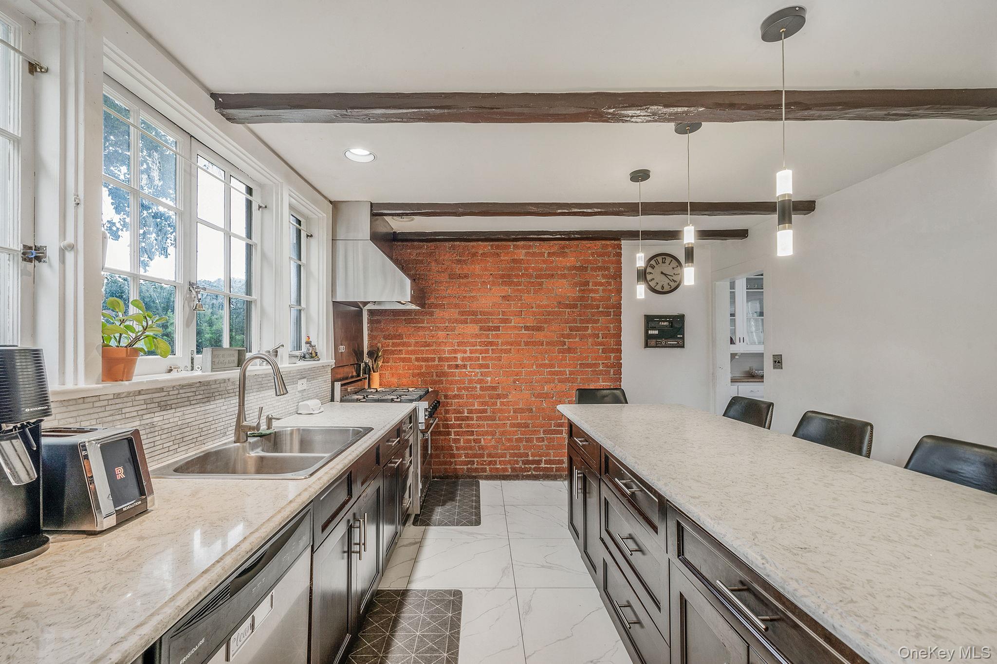 #20 photo, 5 Kohlsaat Court, サフォーク郡 Smithtown , NY 11787