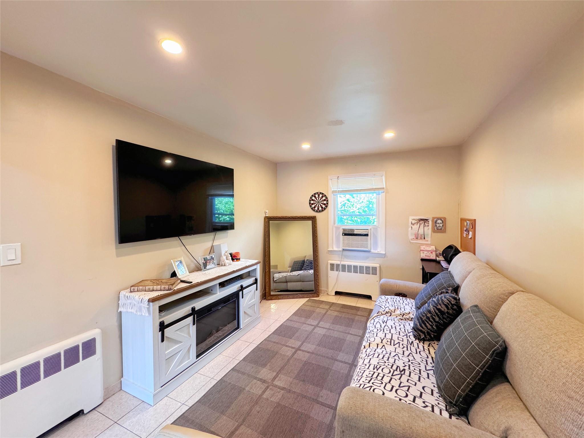 #1 photo, 47 1st street ext, Glen Cove , NY 11542