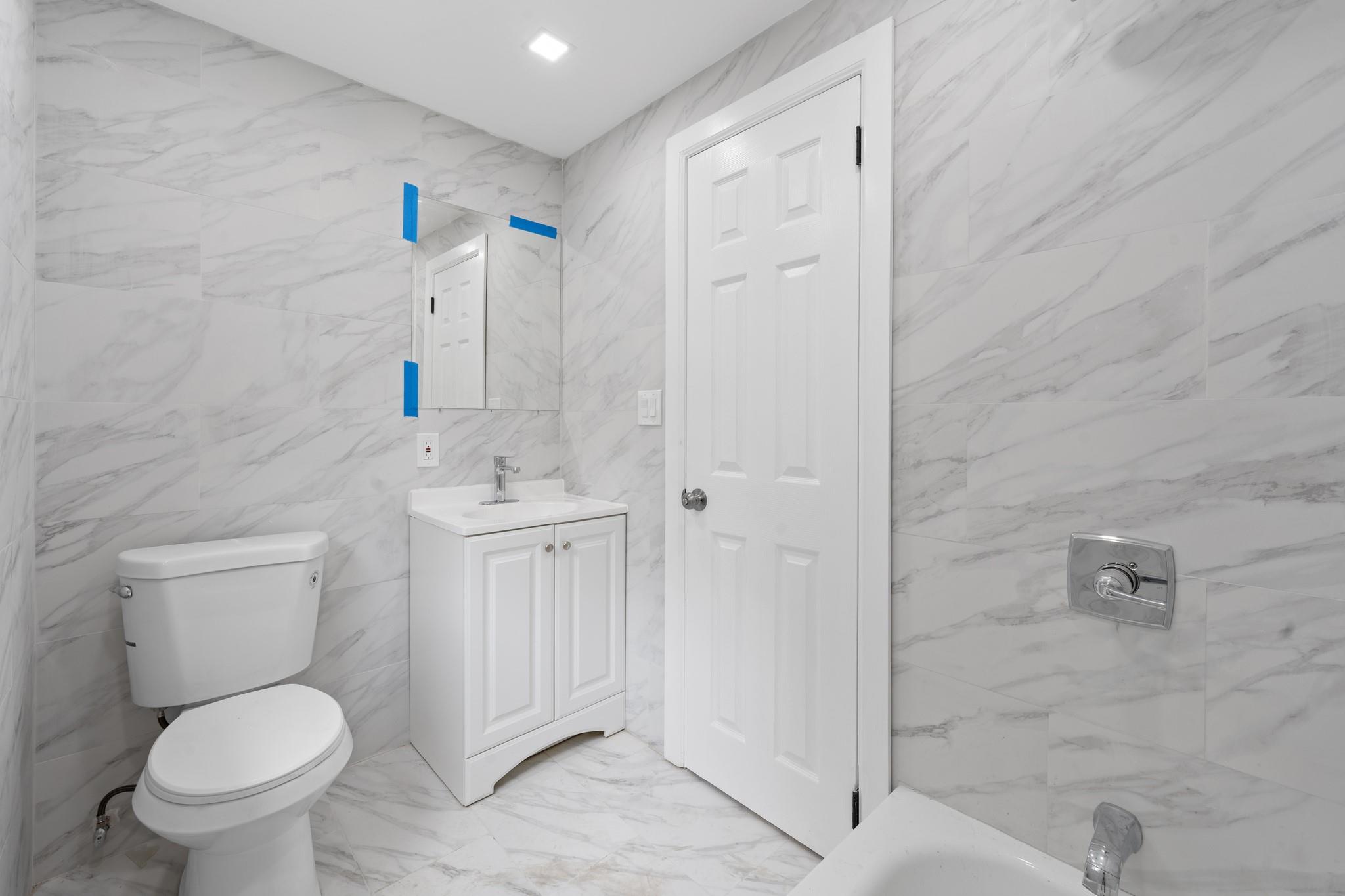 #10 photo, 19432 113th Road, クイーンズ区 Hollis , NY 11412