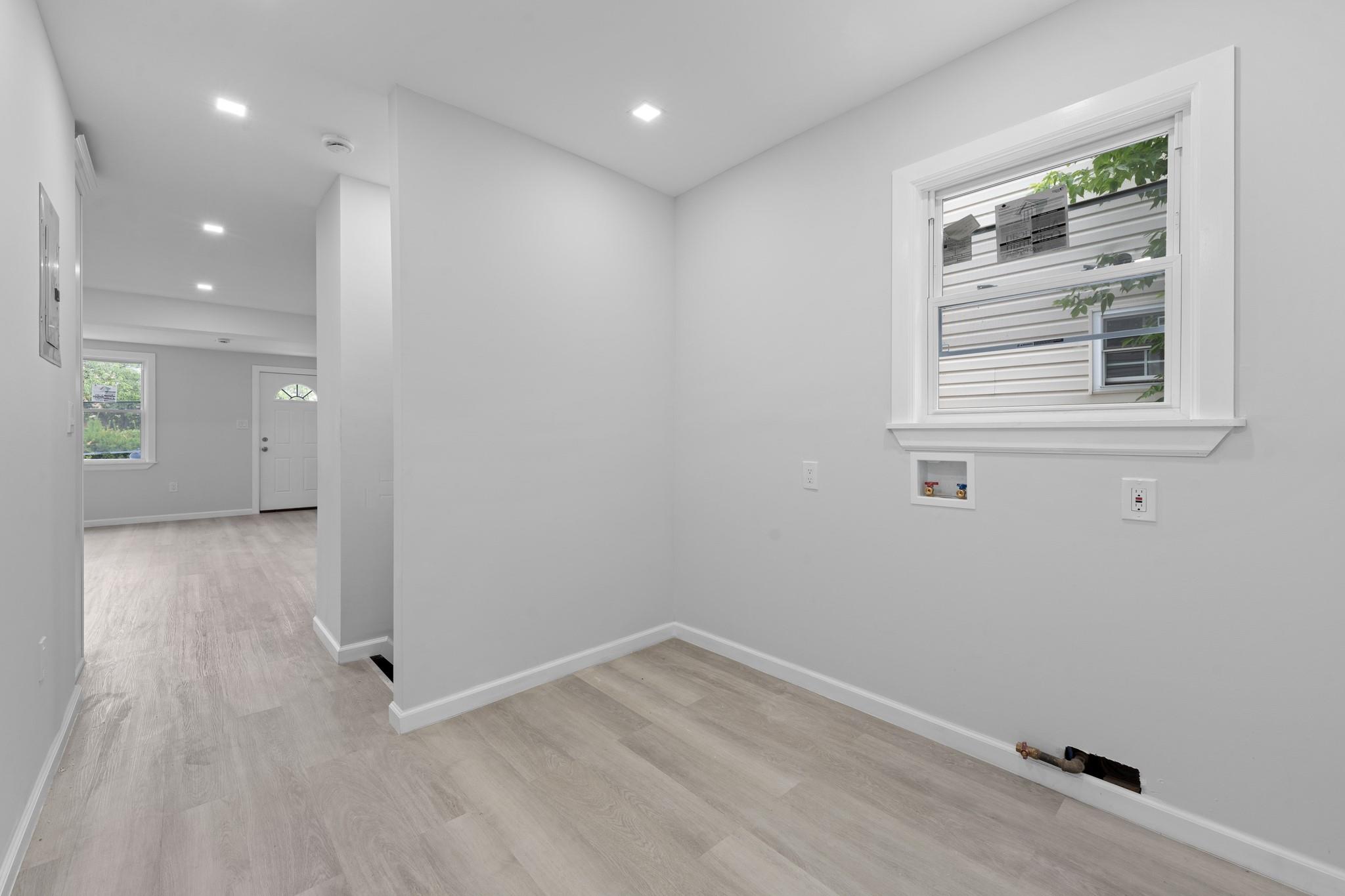 #5 photo, 19432 113th Road, クイーンズ区 Hollis , NY 11412