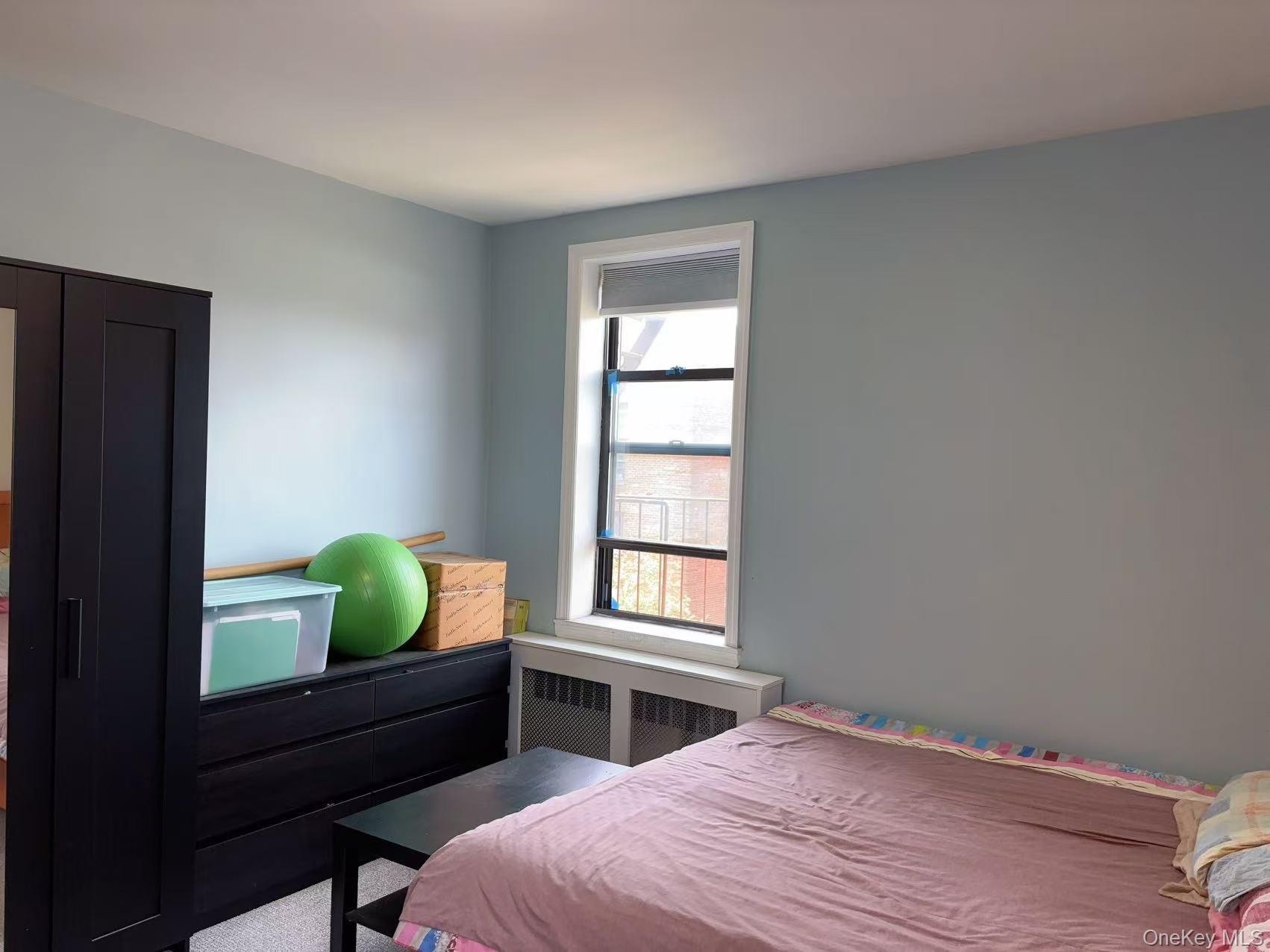 #8 photo, 14450 38th Avenue, Flushing , NY 11354